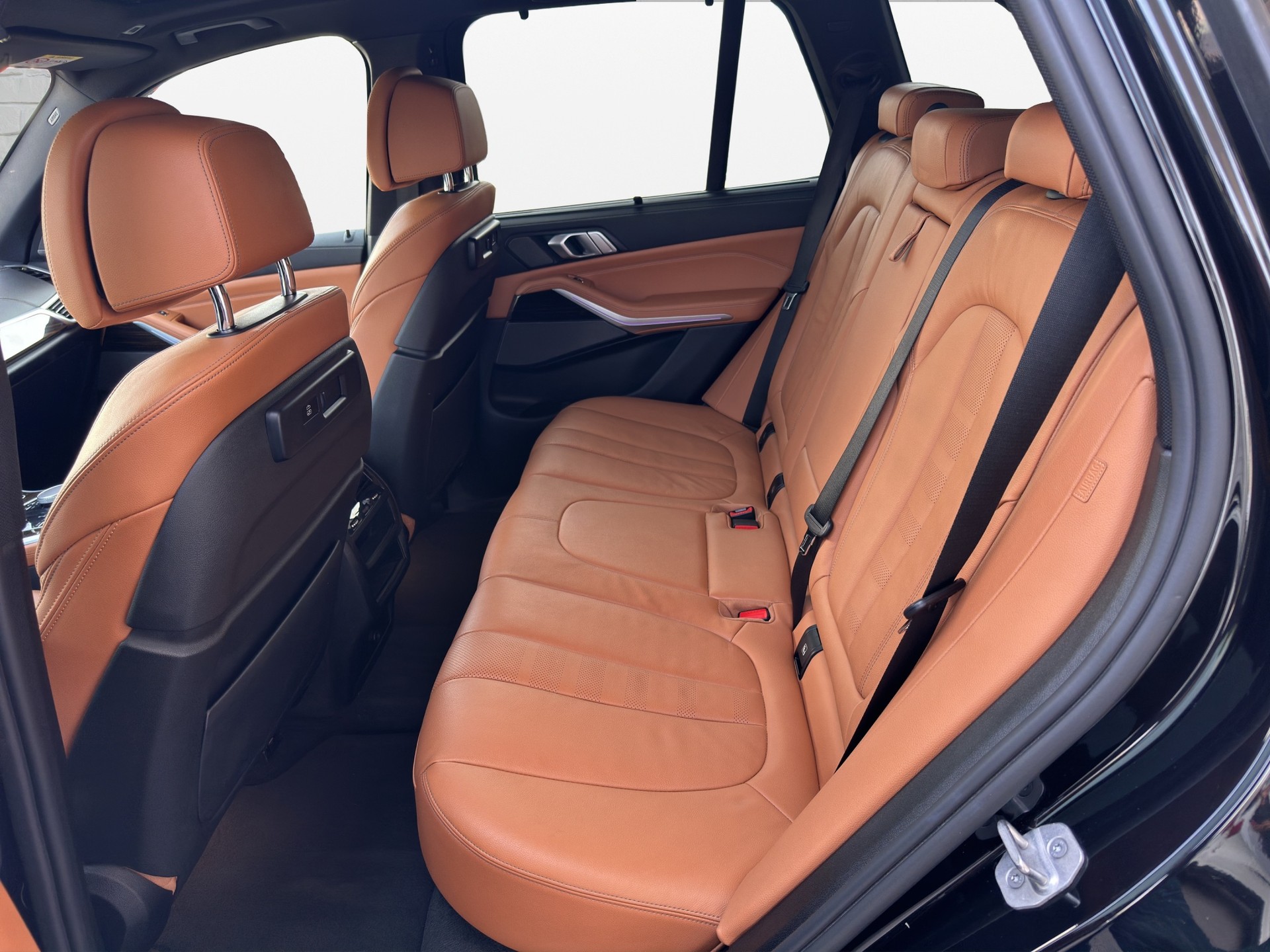 BMW X5 xDrive45e M Sport Steptronic-image-12