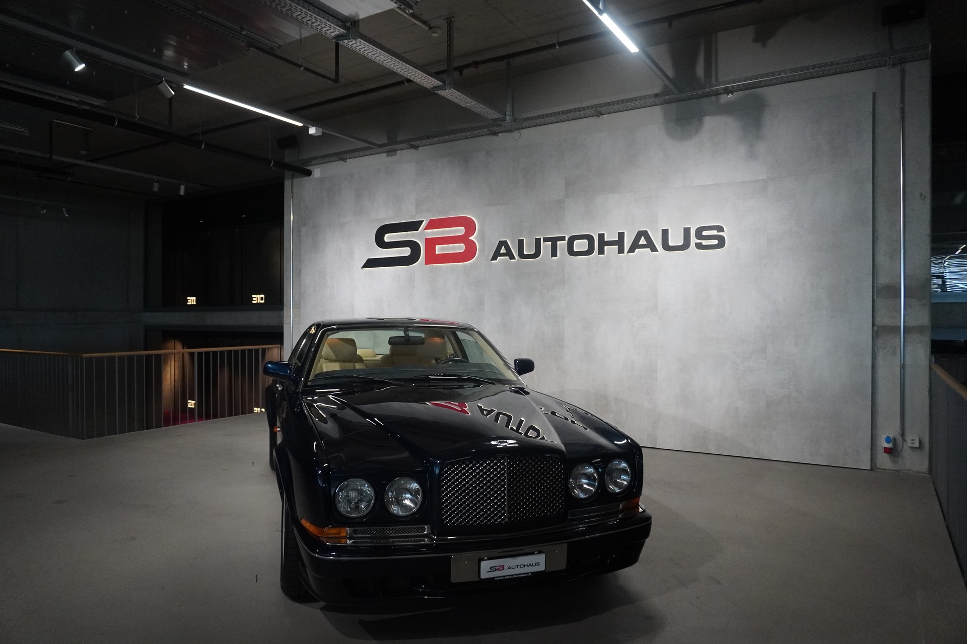 BENTLEY Continental T Coupé-image-1