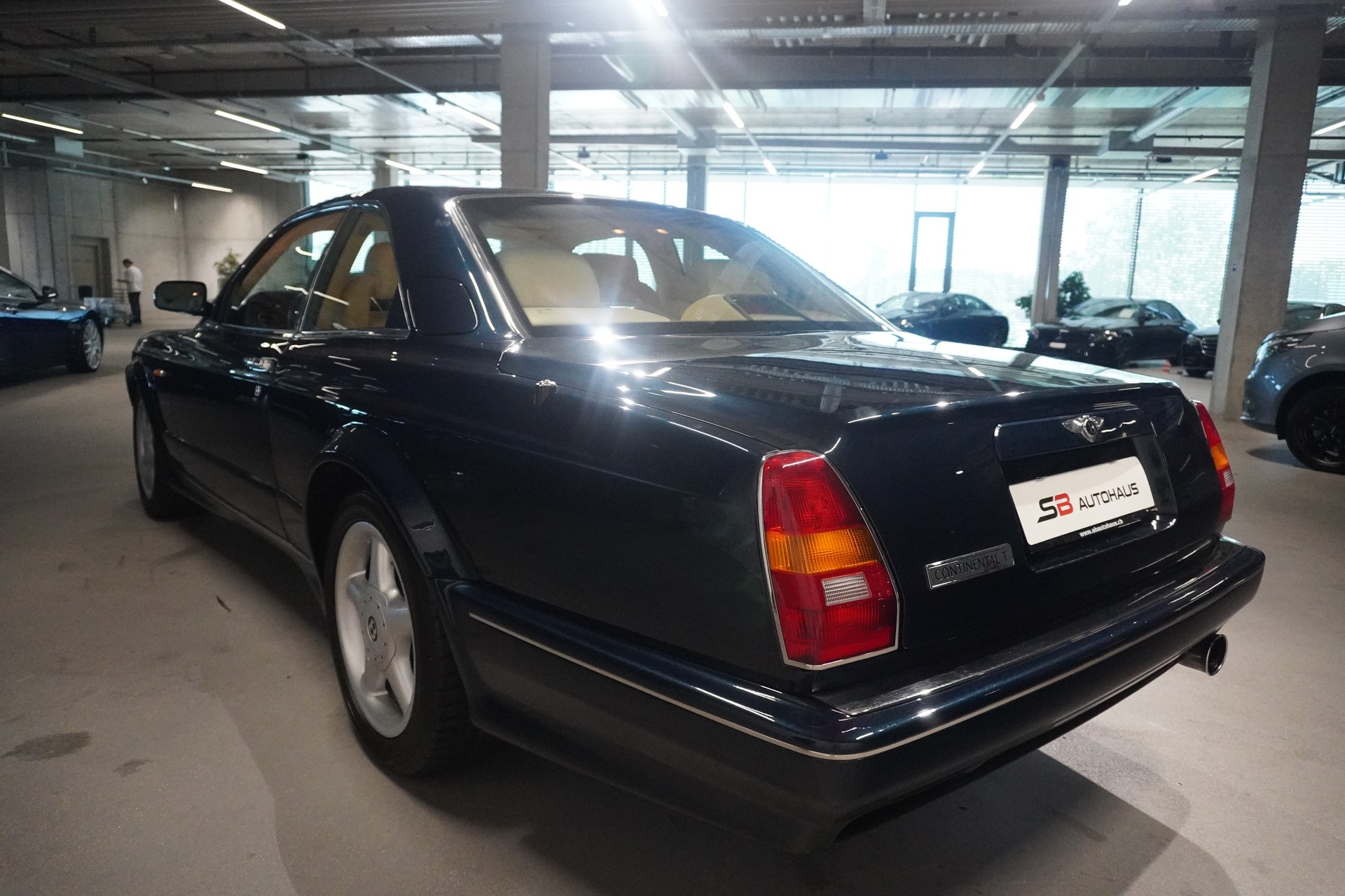 BENTLEY Continental T Coupé-image-21