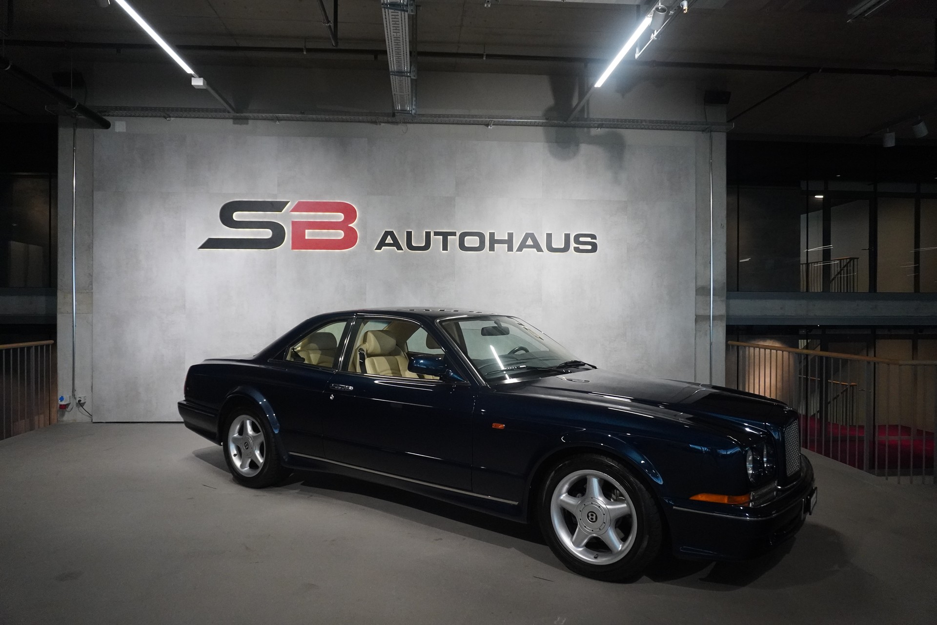 BENTLEY Continental T Coupé-image-0