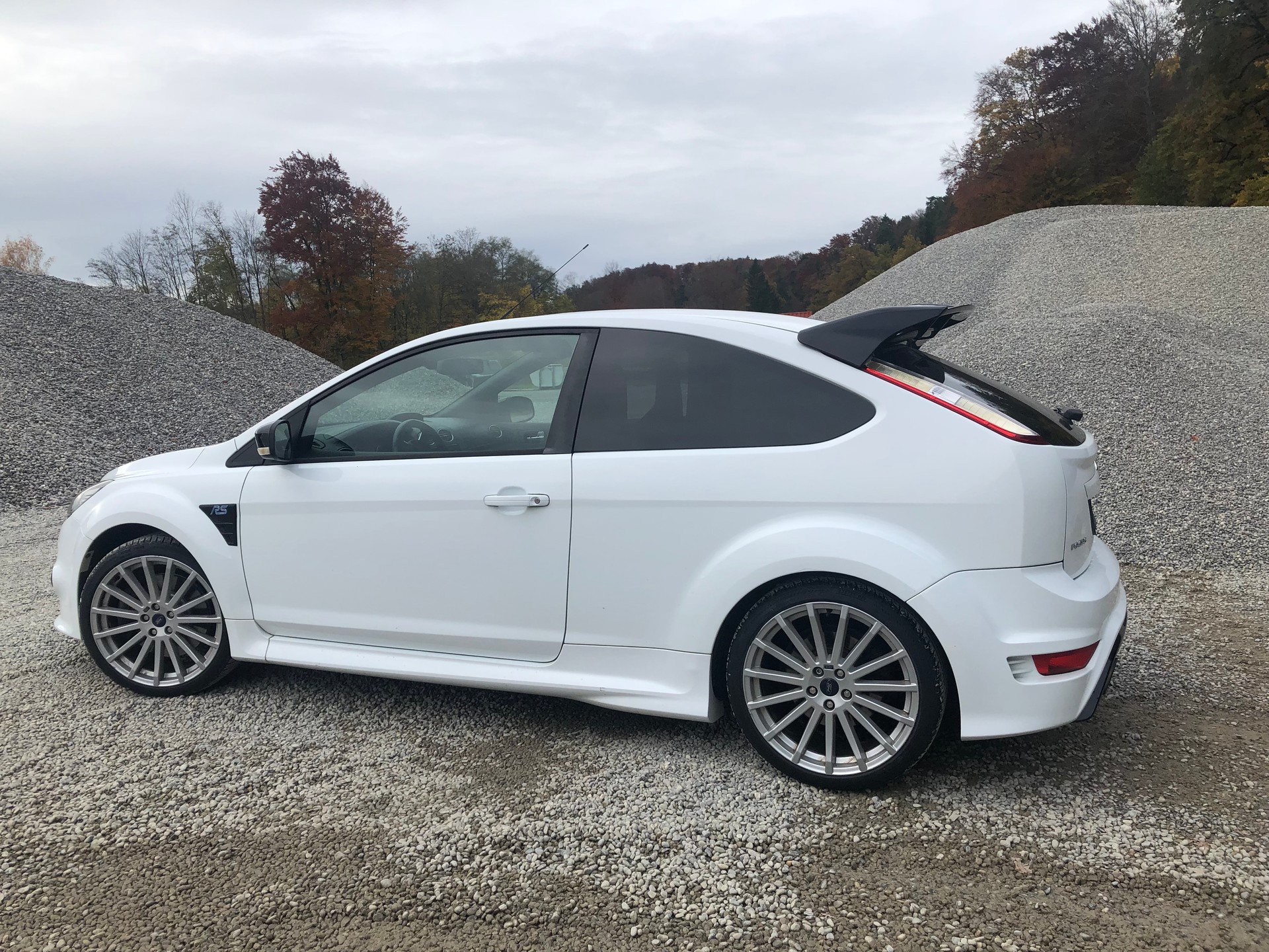 FORD Focus 2.5 Turbo RS-image-9