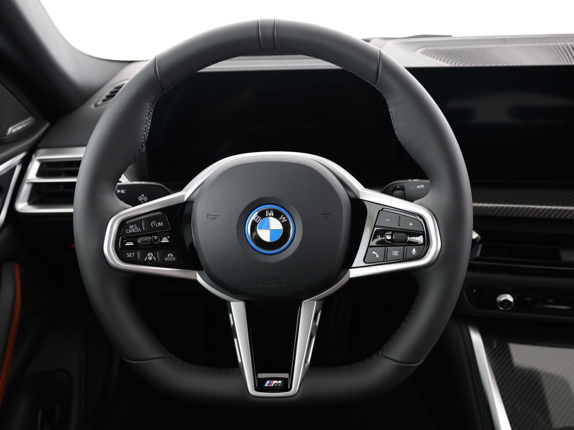 BMW i4 xDrive 40 M Sport Pro-image-8