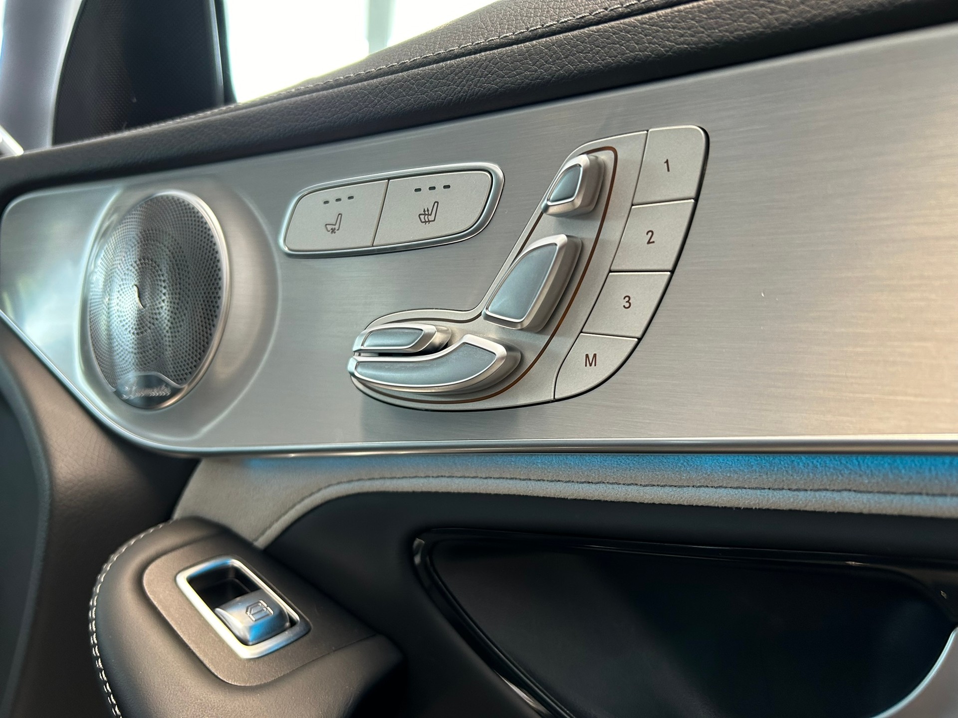 MERCEDES-BENZ GLC Coupé 63 S AMG 4Matic+ 9G-Tronic-image-16