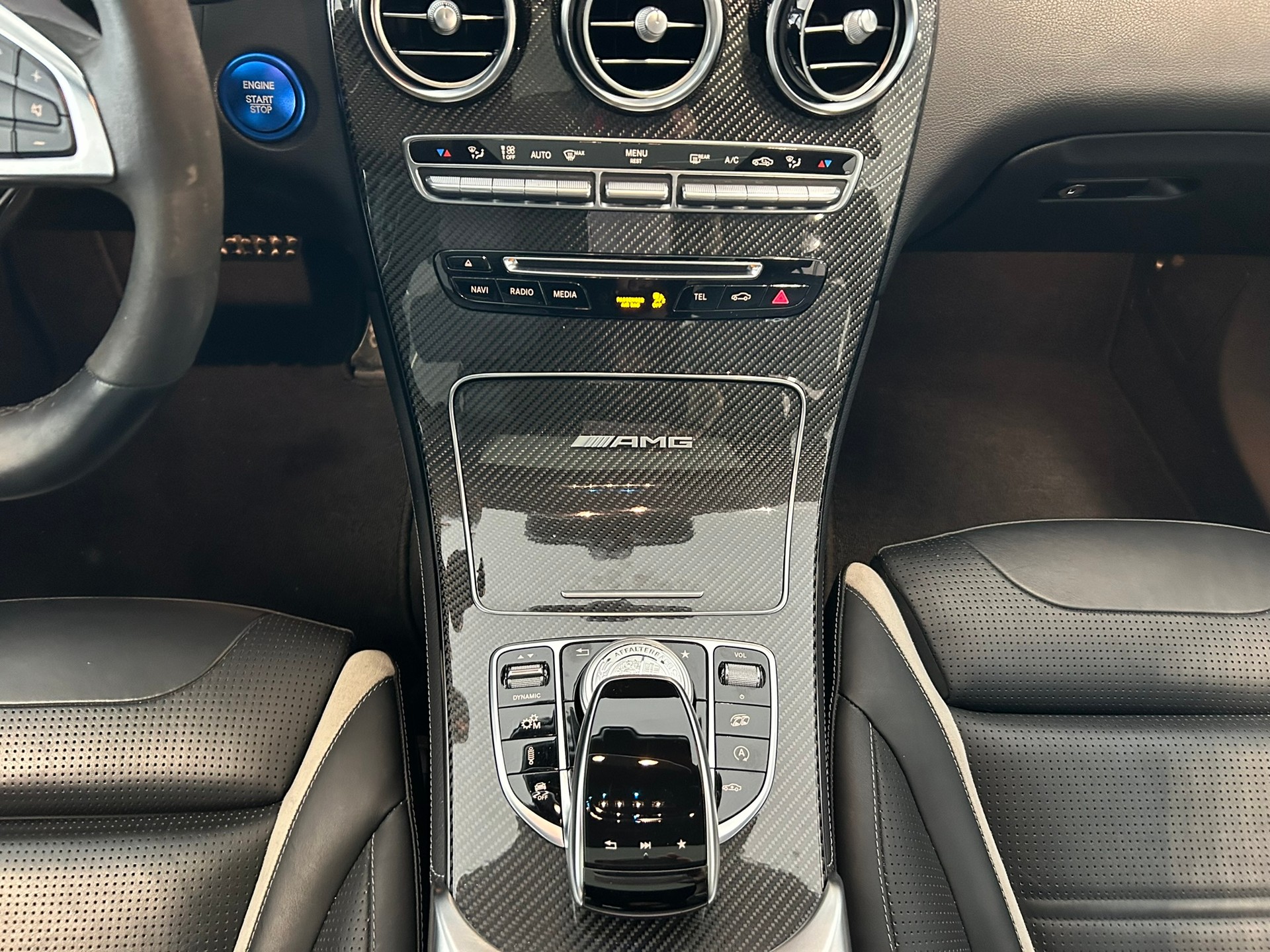 MERCEDES-BENZ GLC Coupé 63 S AMG 4Matic+ 9G-Tronic-image-11