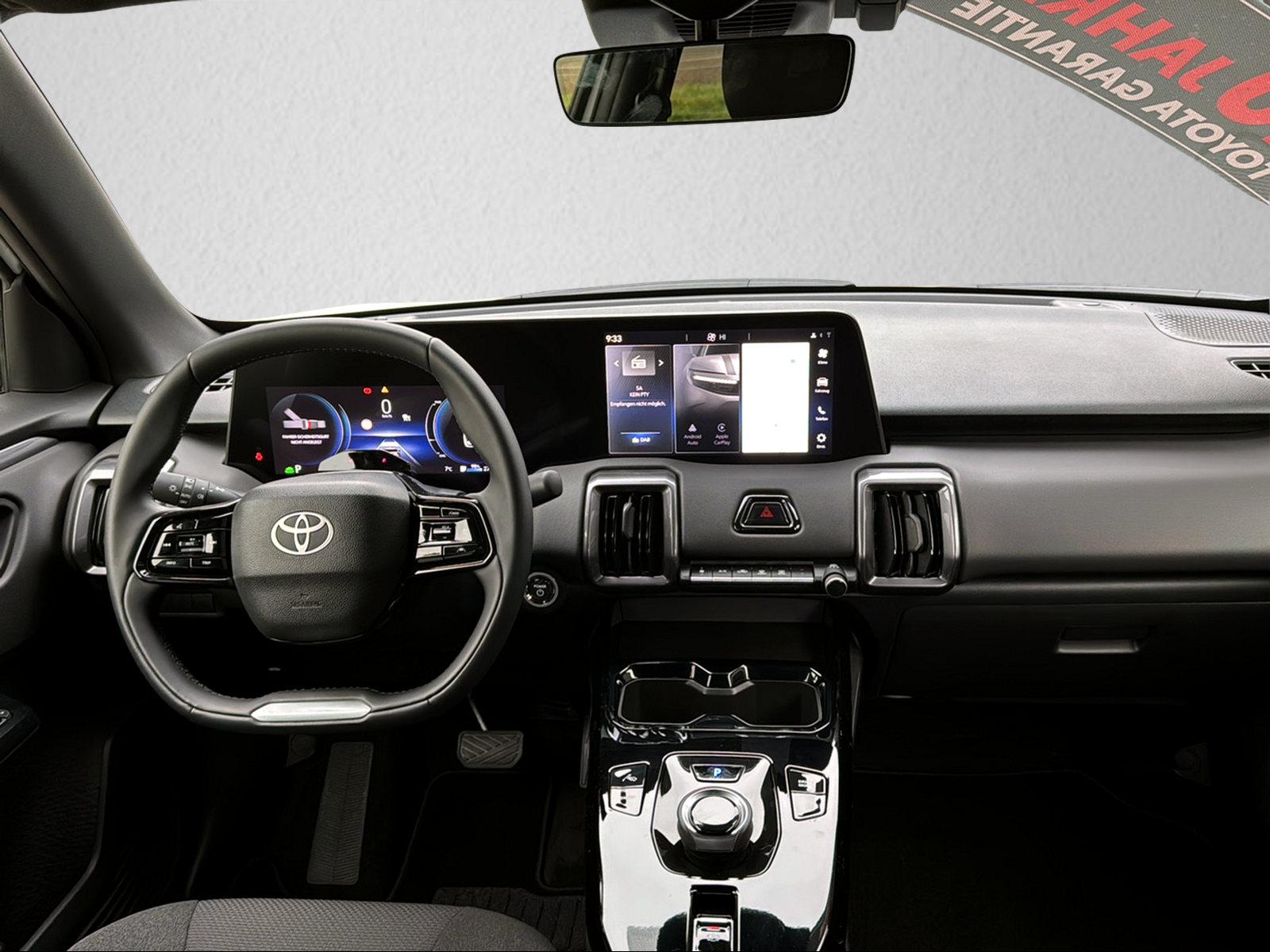 TOYOTA Urban Cruiser Comfort-image-9