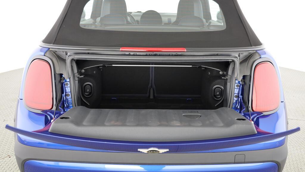 MINI Cooper S Cabrio-image-18