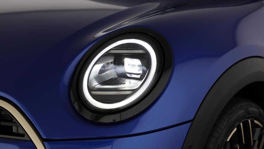 MINI Cooper S Cabrio-image-15