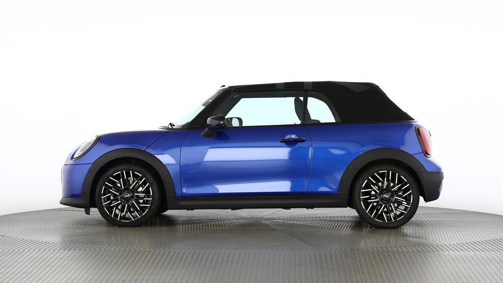 MINI Cooper S Cabrio-image-1