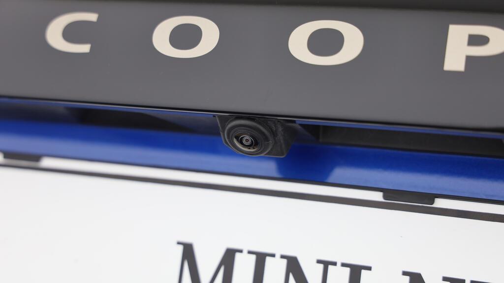MINI Cooper S Cabrio-image-14