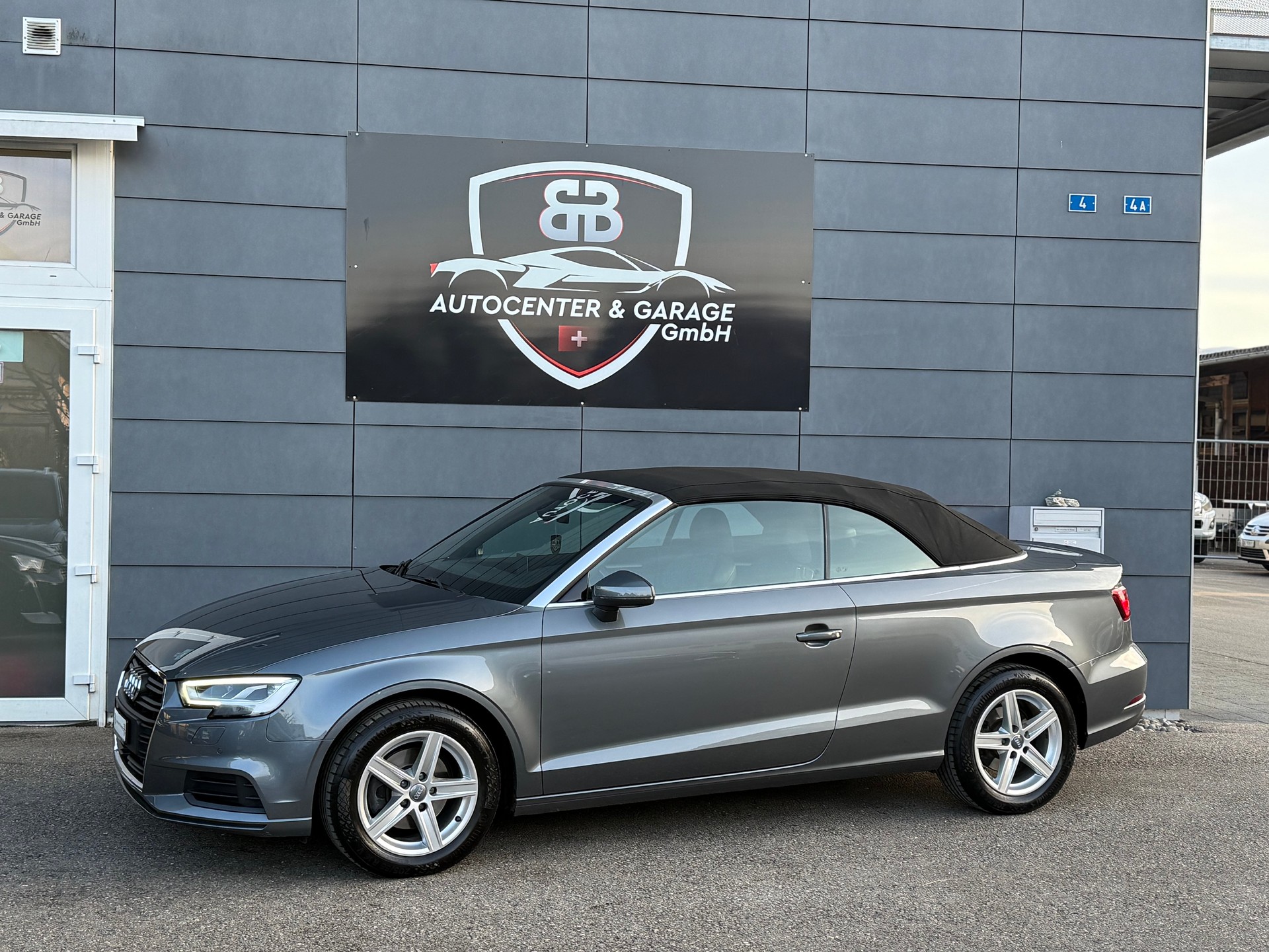 AUDI A3 Cabriolet 35 TFSI S-tronic-image-3