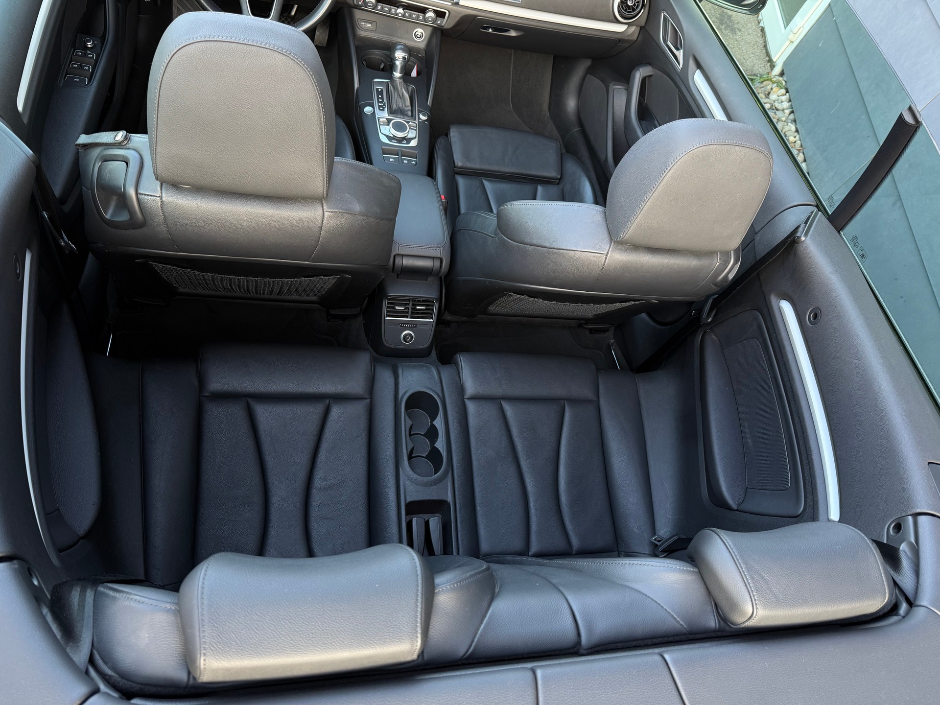 AUDI A3 Cabriolet 35 TFSI S-tronic-image-16