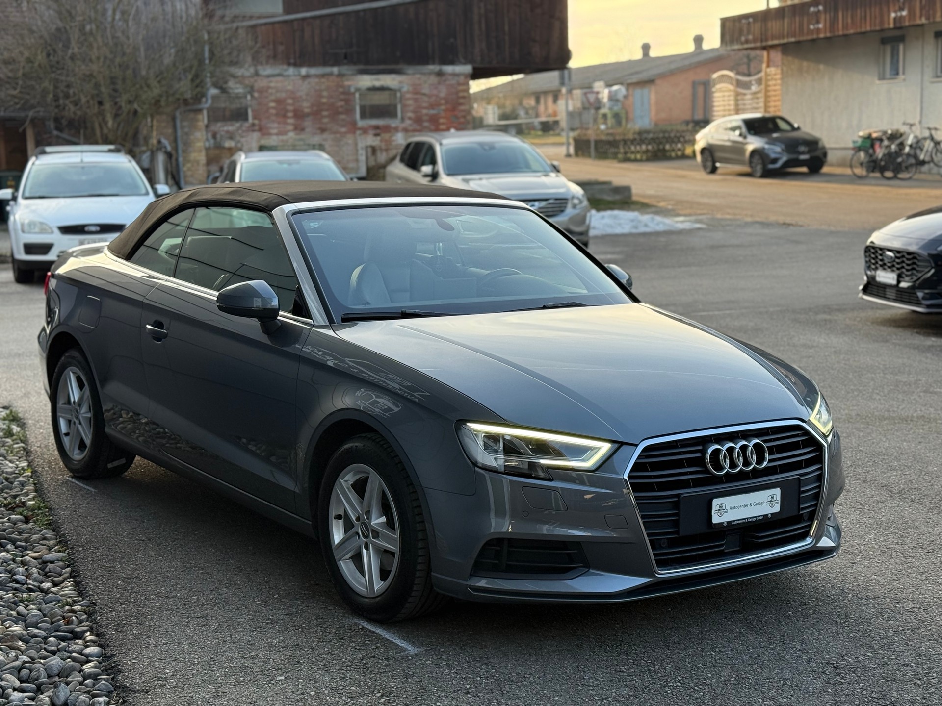 AUDI A3 Cabriolet 35 TFSI S-tronic-image-9