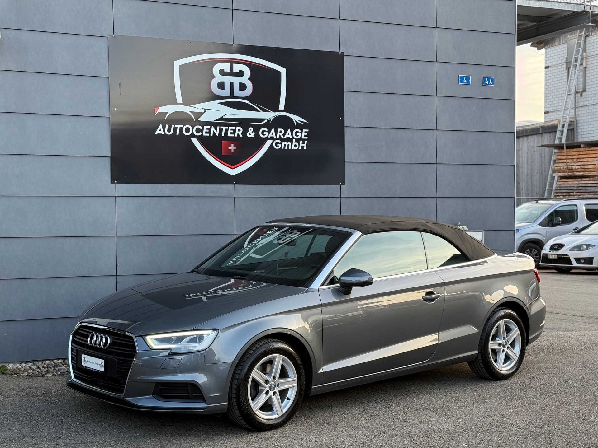 AUDI A3 Cabriolet 35 TFSI S-tronic-image-2