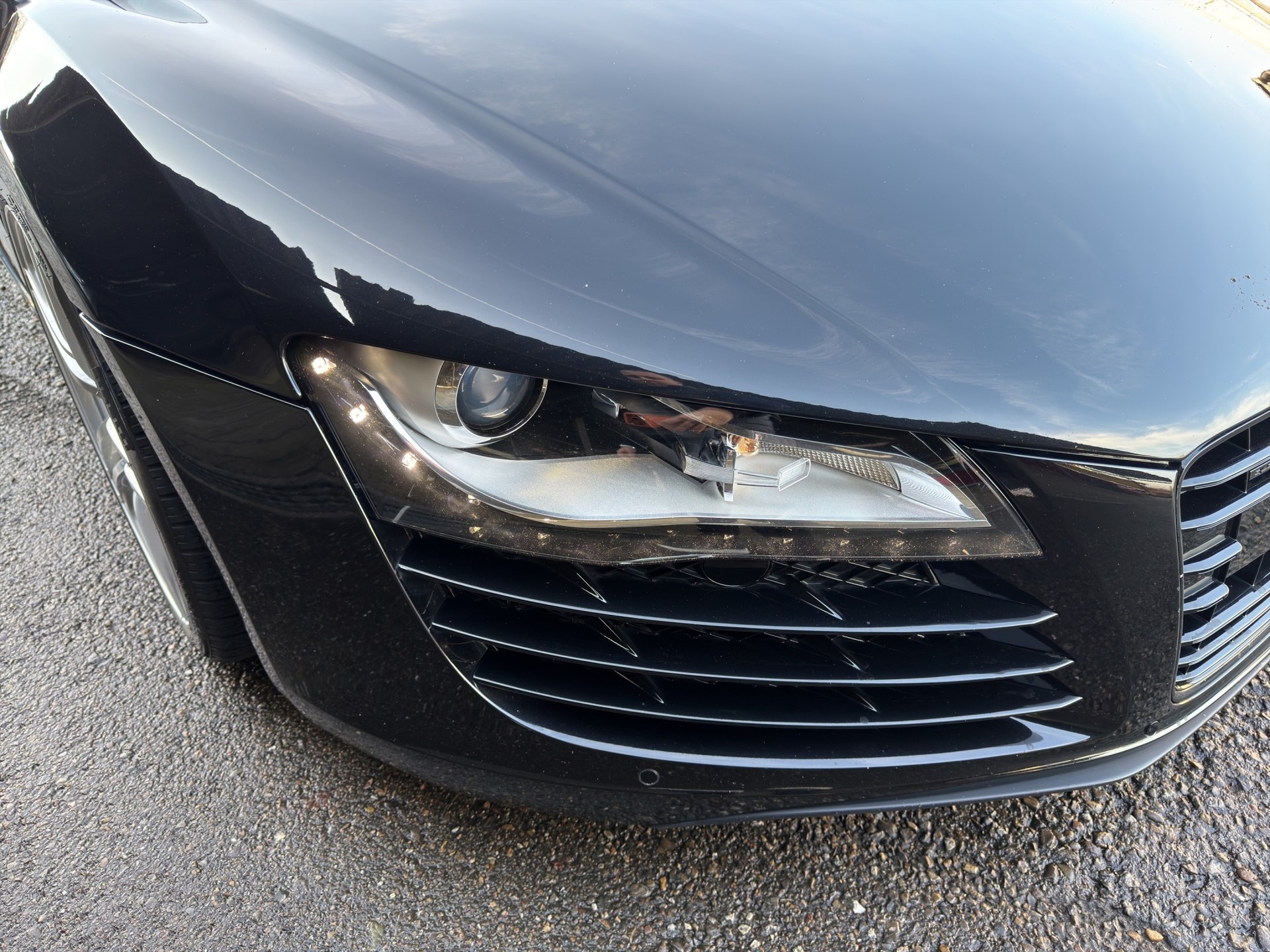 AUDI R8 Coupé 4.2-image-19