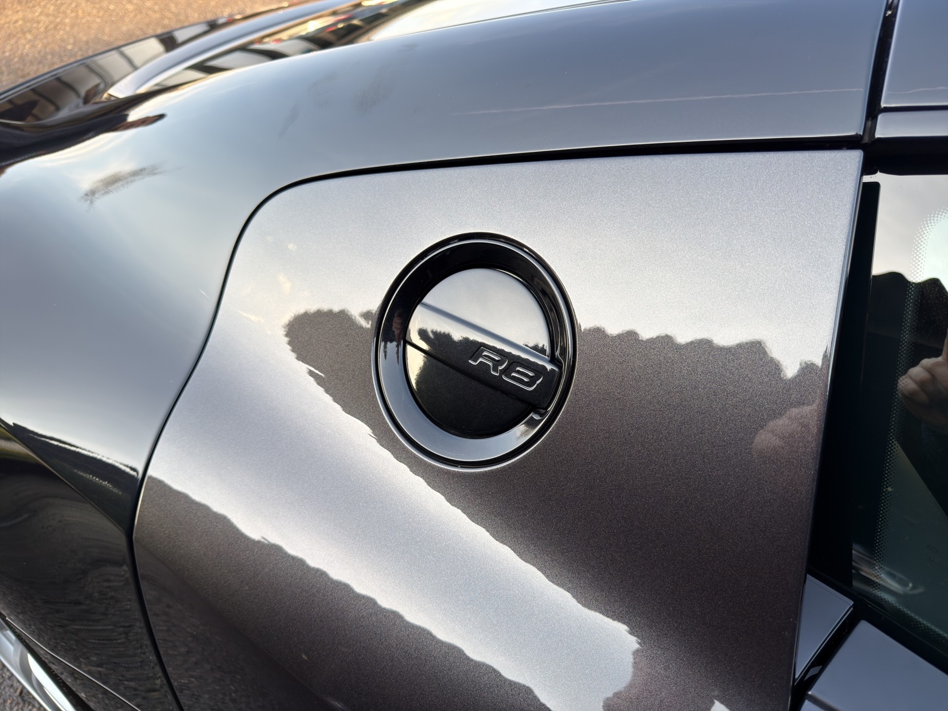 AUDI R8 Coupé 4.2-image-20