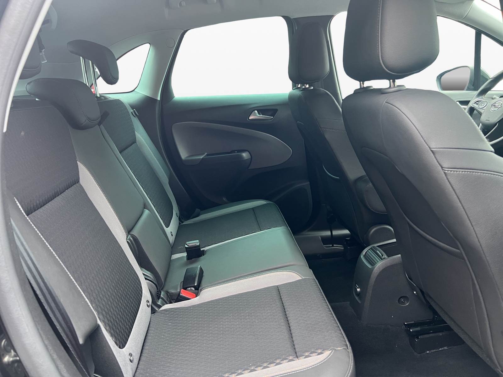 OPEL Crossland X 1.2i Ultimate Automatik-image-18