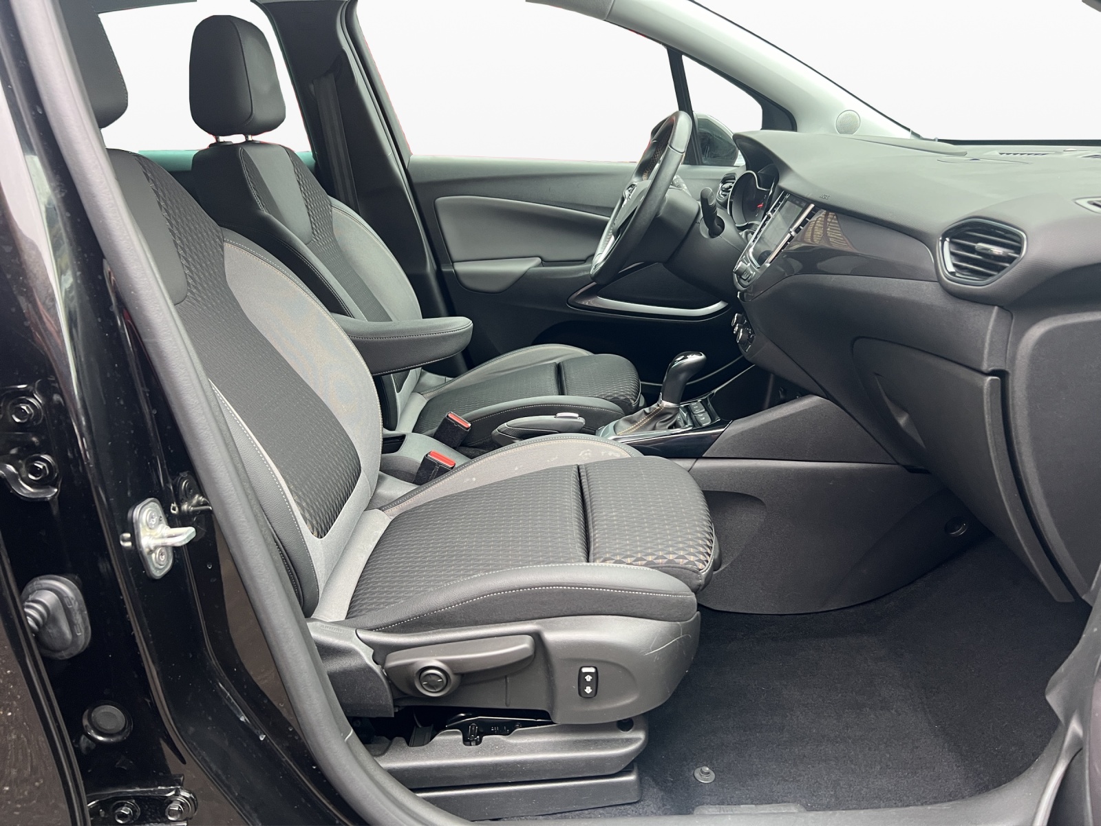 OPEL Crossland X 1.2i Ultimate Automatik-image-14