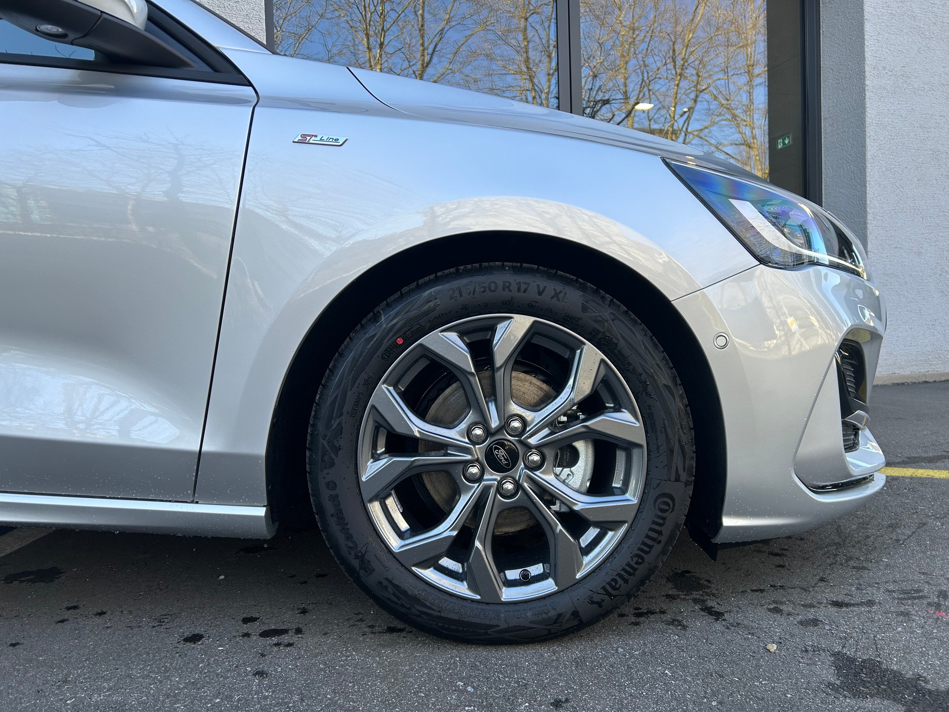 FORD Focus 1.0 MHEV ST-Line X Automat-image-6