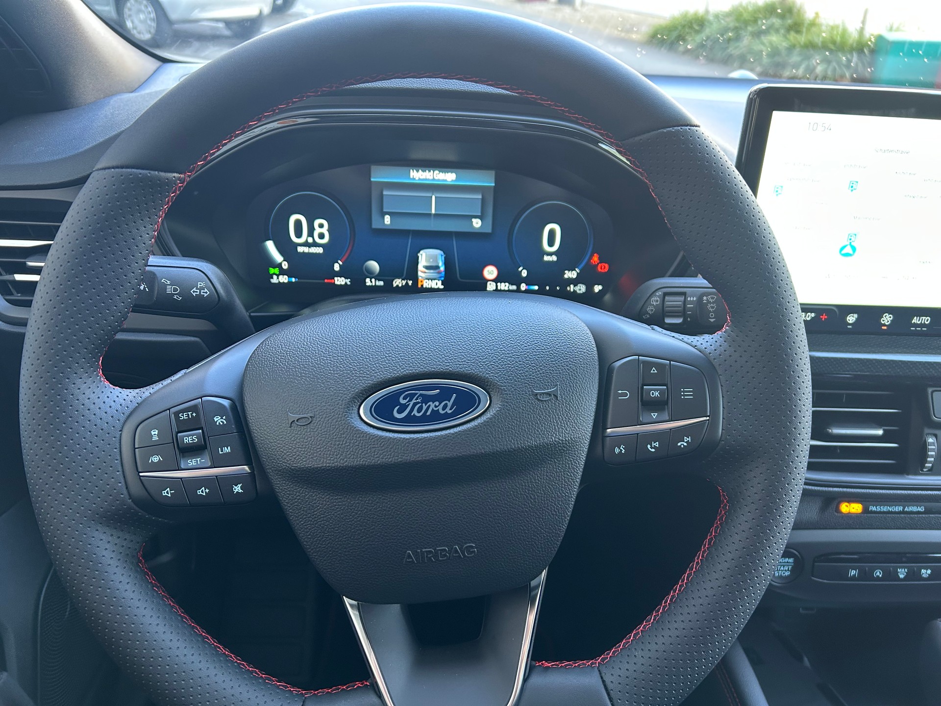 FORD Focus 1.0 MHEV ST-Line X Automat-image-10