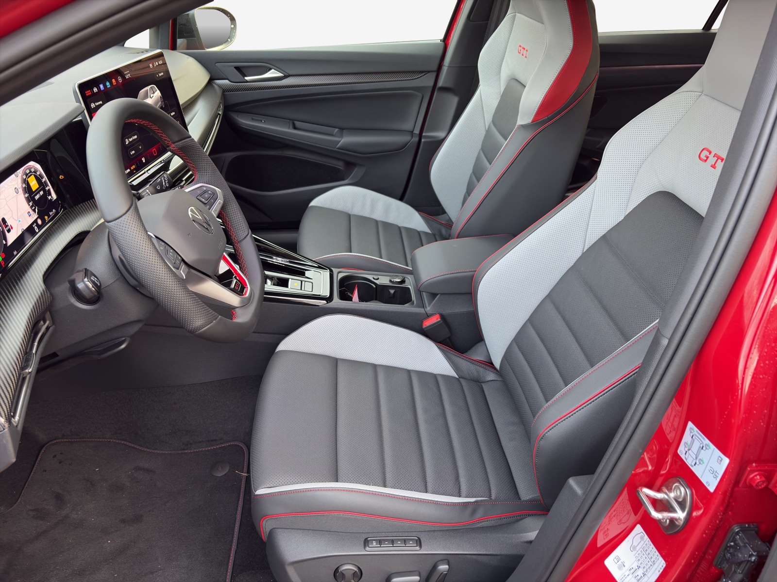 VW Golf 2.0 TSI GTI Clubsport DSG-image-7