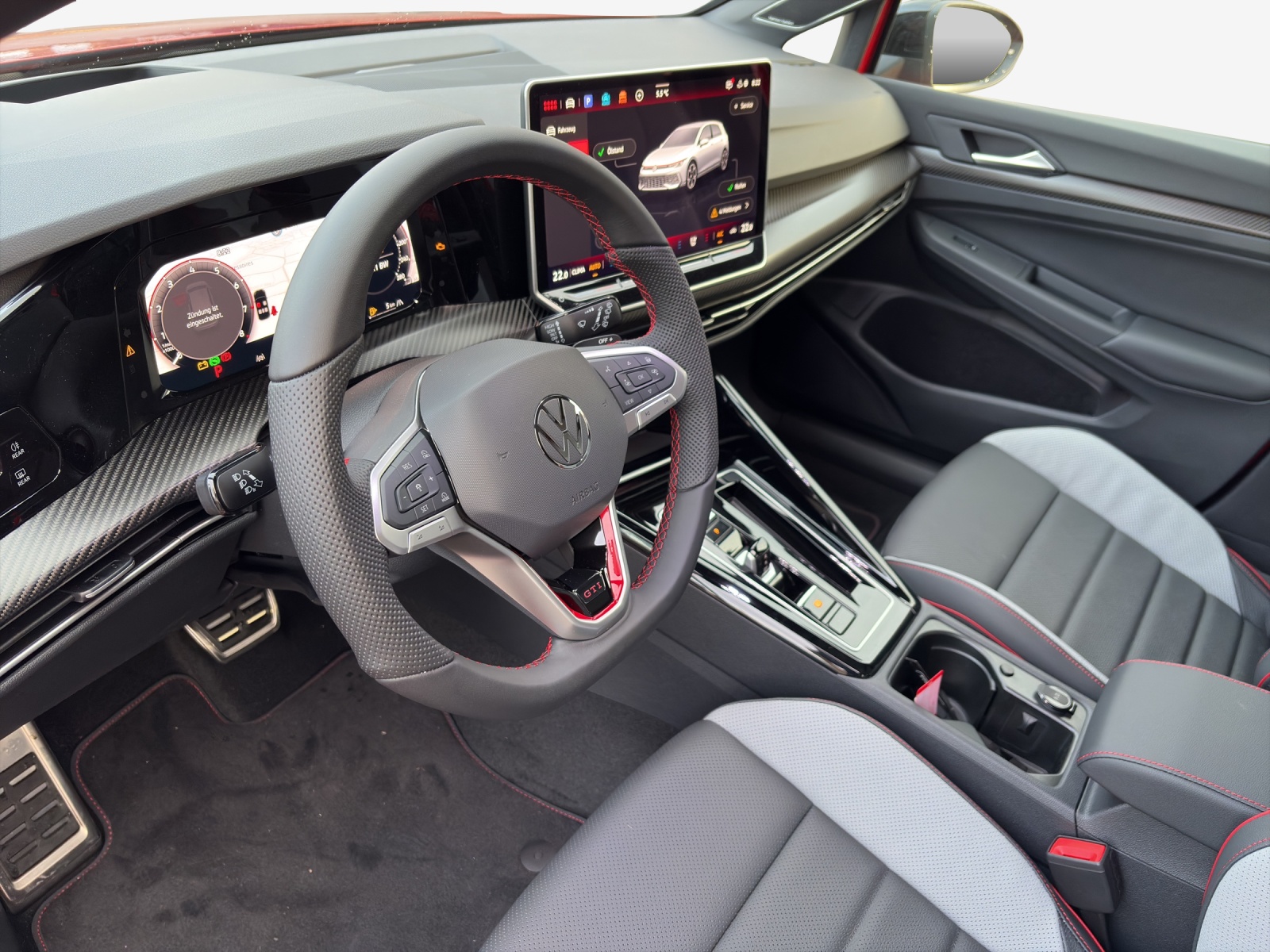VW Golf 2.0 TSI GTI Clubsport DSG-image-9