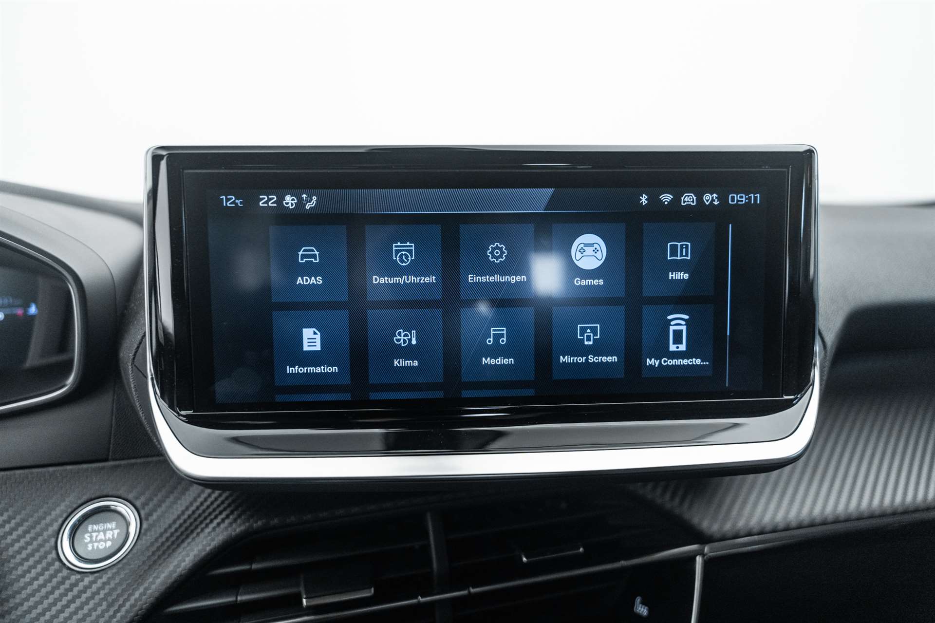 PEUGEOT 2008 1.2 PureTech Allure Premium Automat-image-21