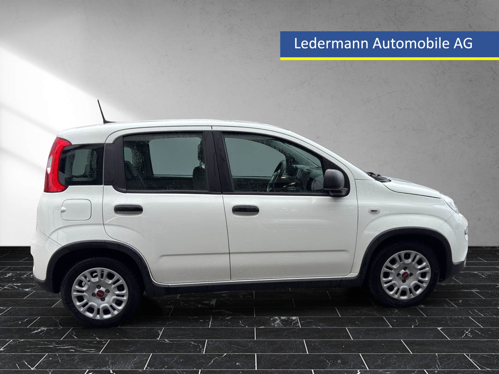 FIAT Panda 1.0 MHEV City Life-image-5