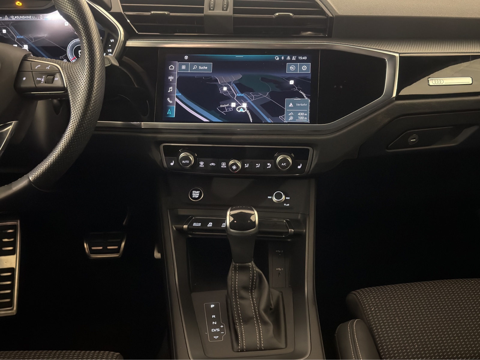 AUDI Q3 Sportback 35 TFSI S line Attraction S-tronic-image-10