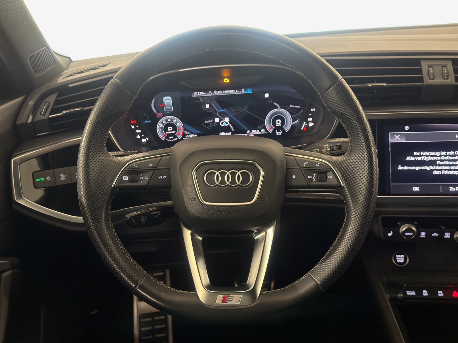 AUDI Q3 Sportback 35 TFSI S line Attraction S-tronic-image-9