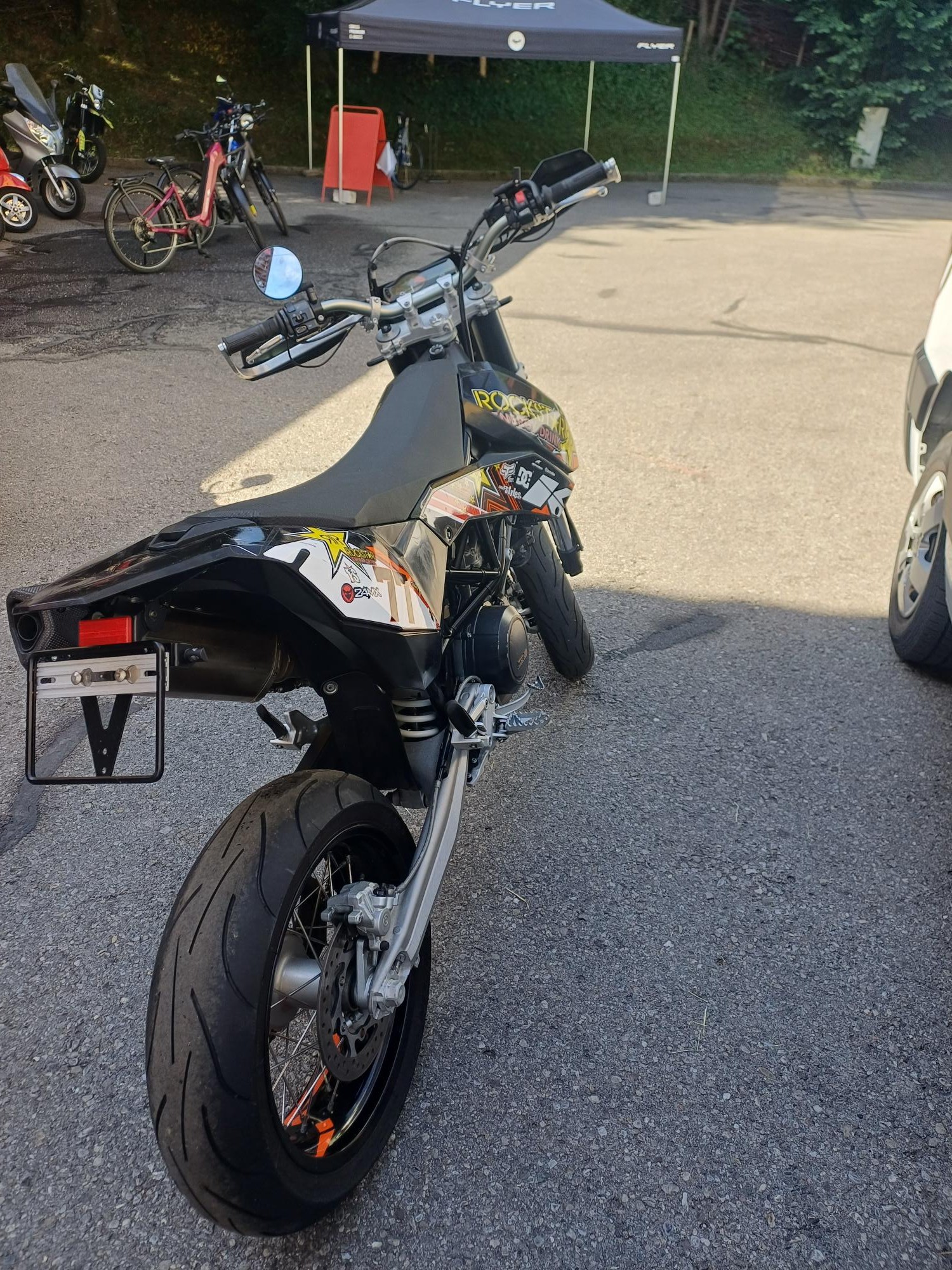 KTM 690 SM-image-4