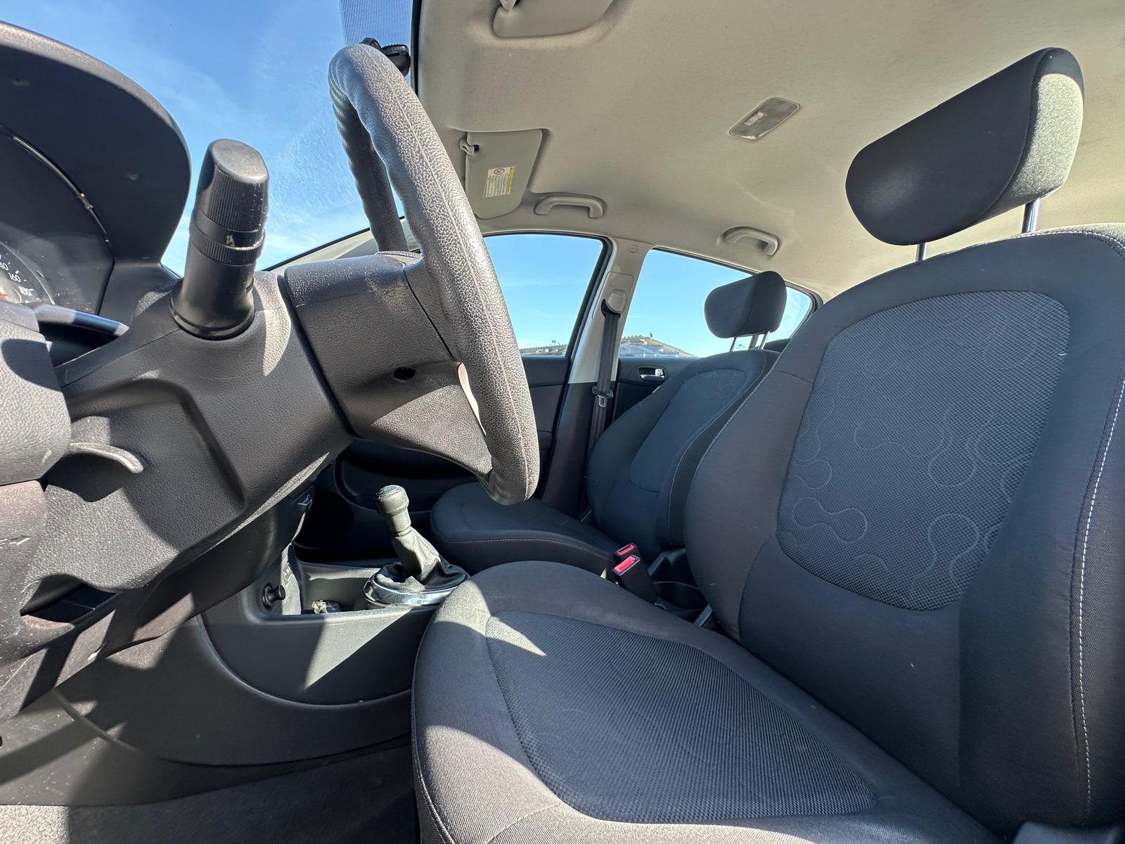HYUNDAI i20 1.2 Comfort-image-5