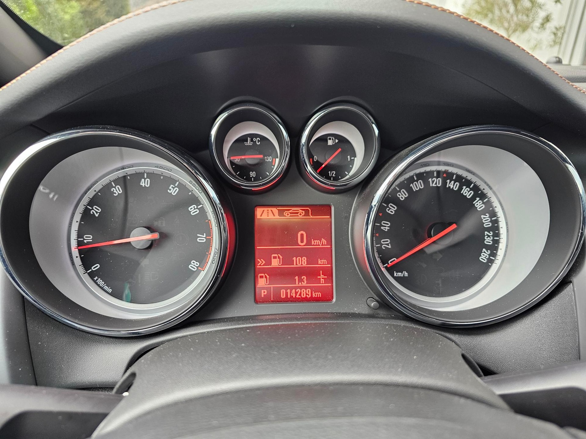 OPEL Cascada 1.6 T eTEC Cosmo-image-12