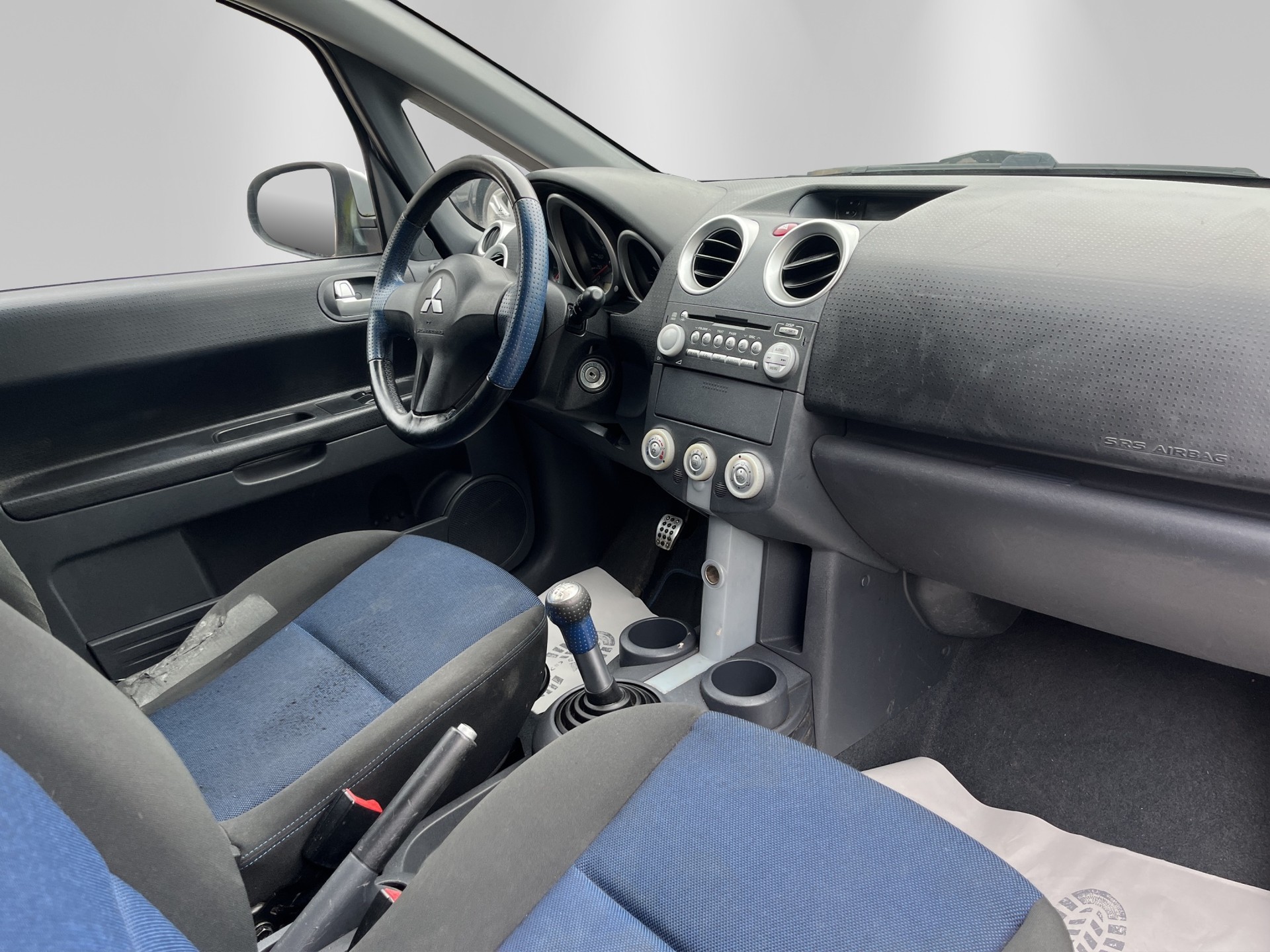 MITSUBISHI Colt 1.3 16V Fashion-image-11