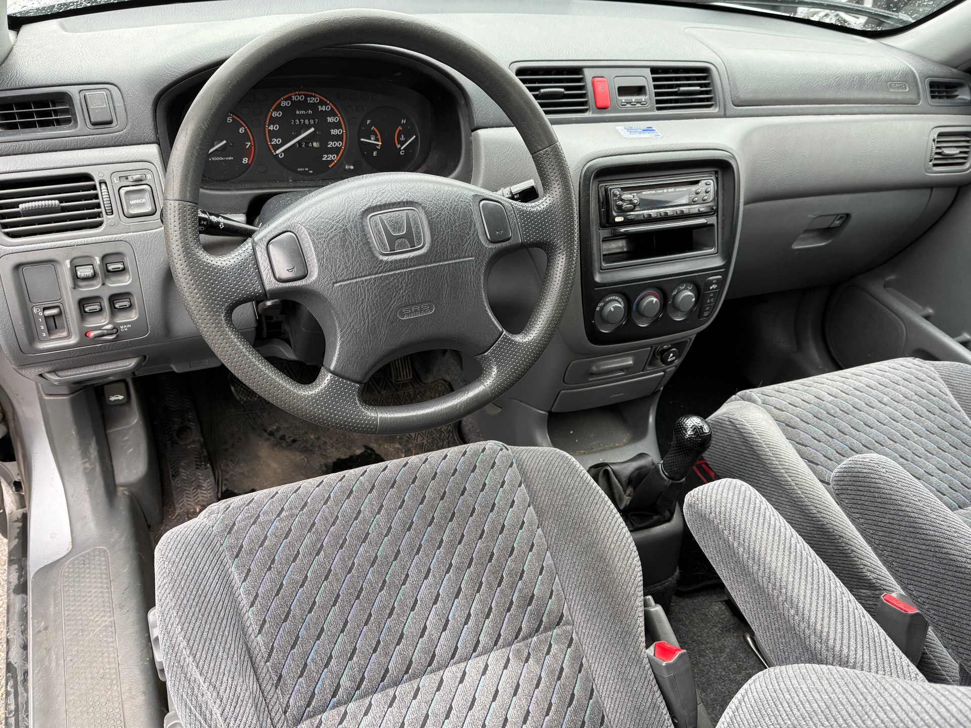 HONDA CR-V 2.0i 4WD ES-image-17