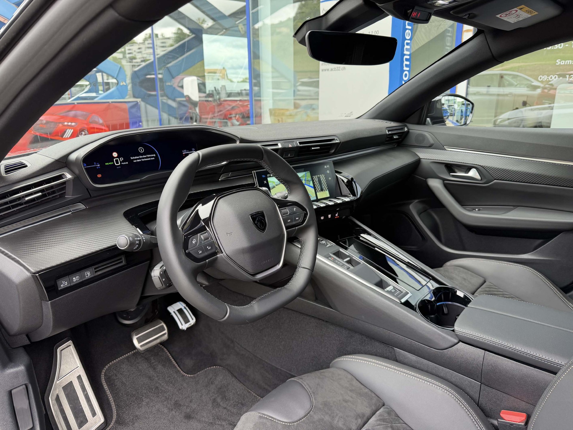 PEUGEOT 508 SW 1.6 Plug-in Hybrid Allure 5 Jahre Werksgarantie-image-9