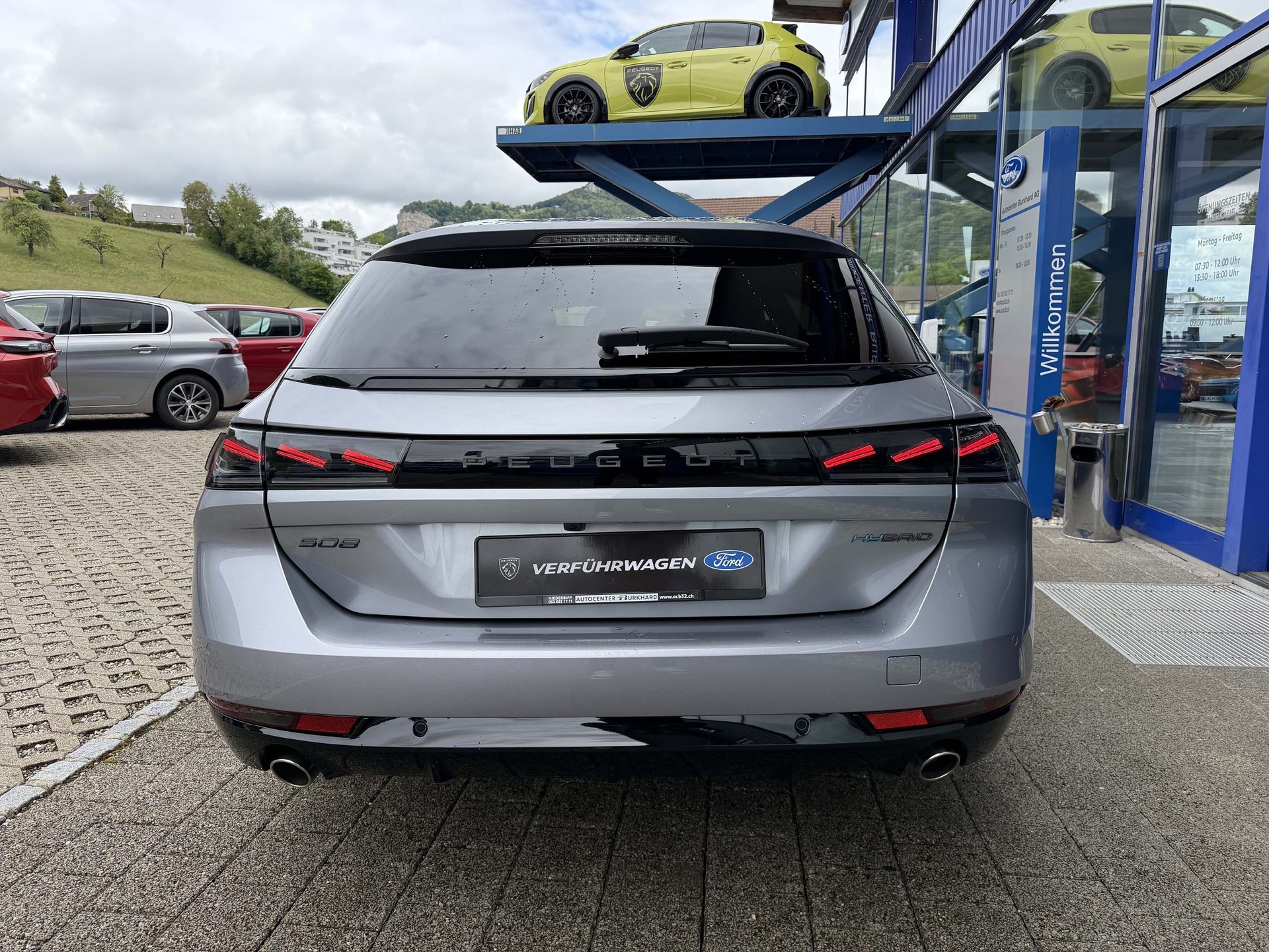 PEUGEOT 508 SW 1.6 Plug-in Hybrid Allure 5 Jahre Werksgarantie-image-4