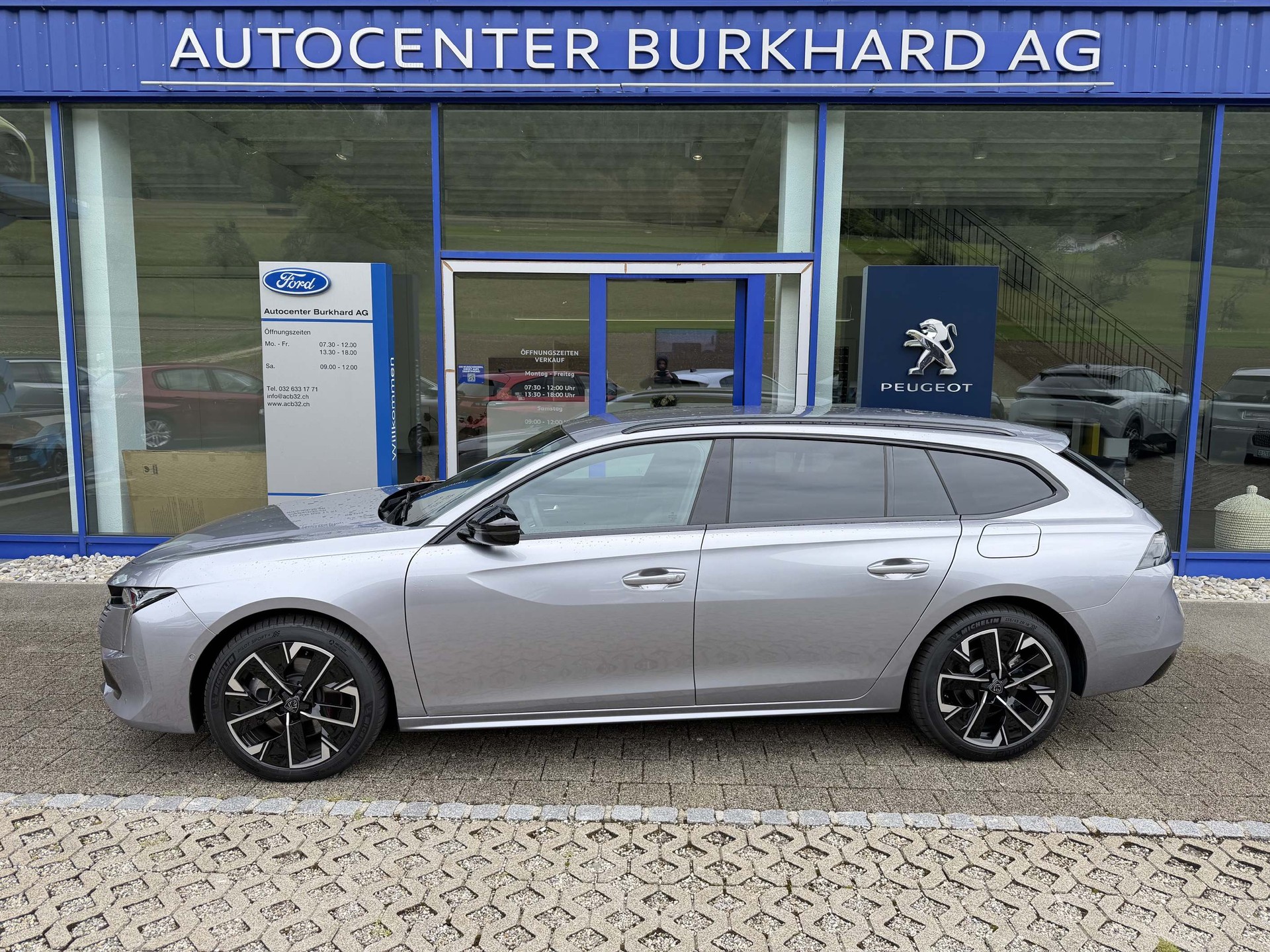 PEUGEOT 508 SW 1.6 Plug-in Hybrid Allure 5 Jahre Werksgarantie