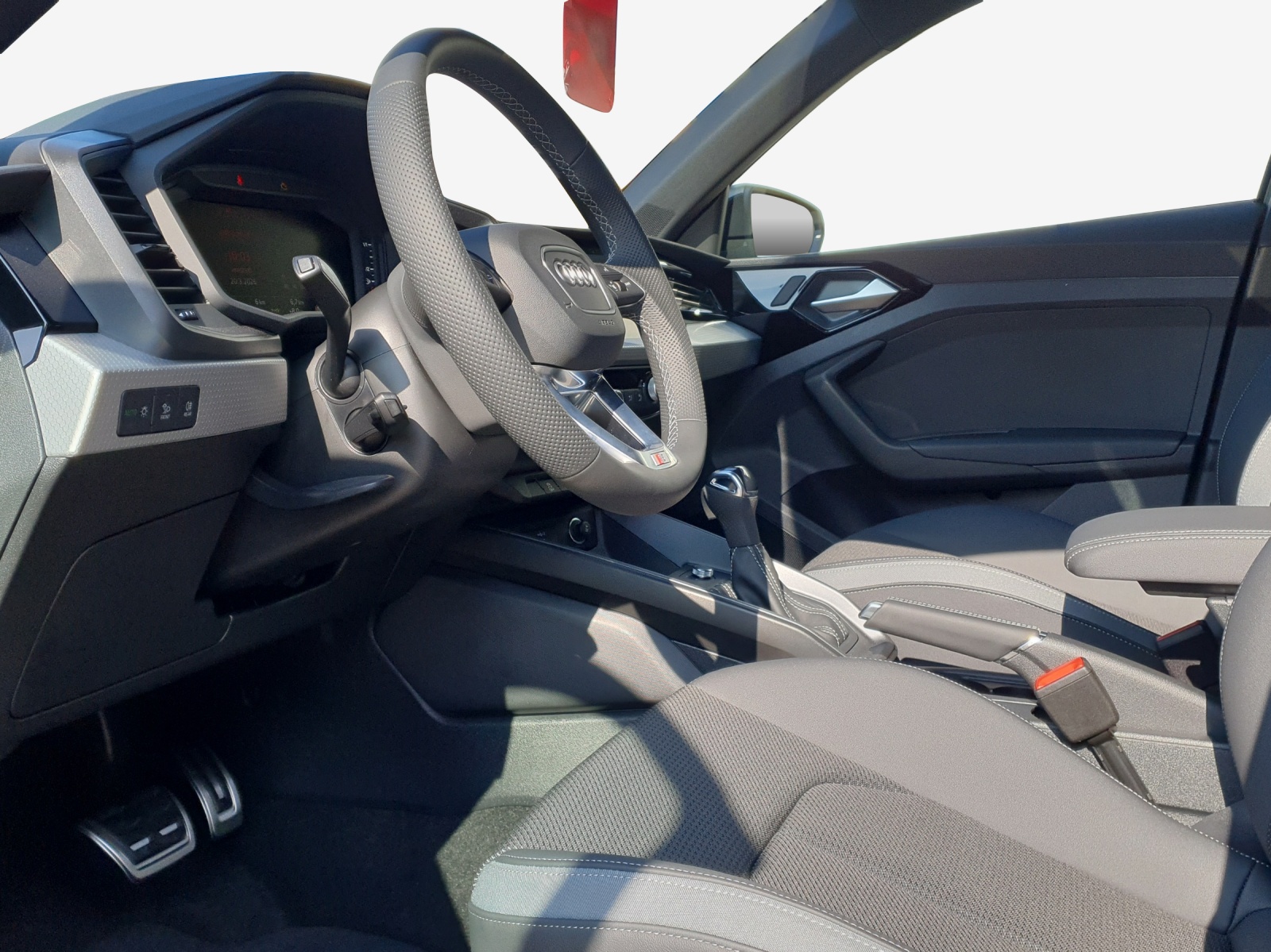 AUDI A1 Sportback 30 TFSI Attraction S-tronic-image-15