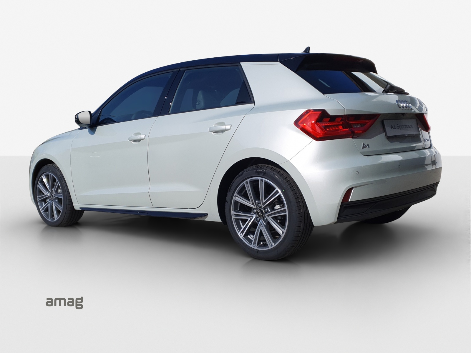 AUDI A1 Sportback 30 TFSI Attraction S-tronic-image-2