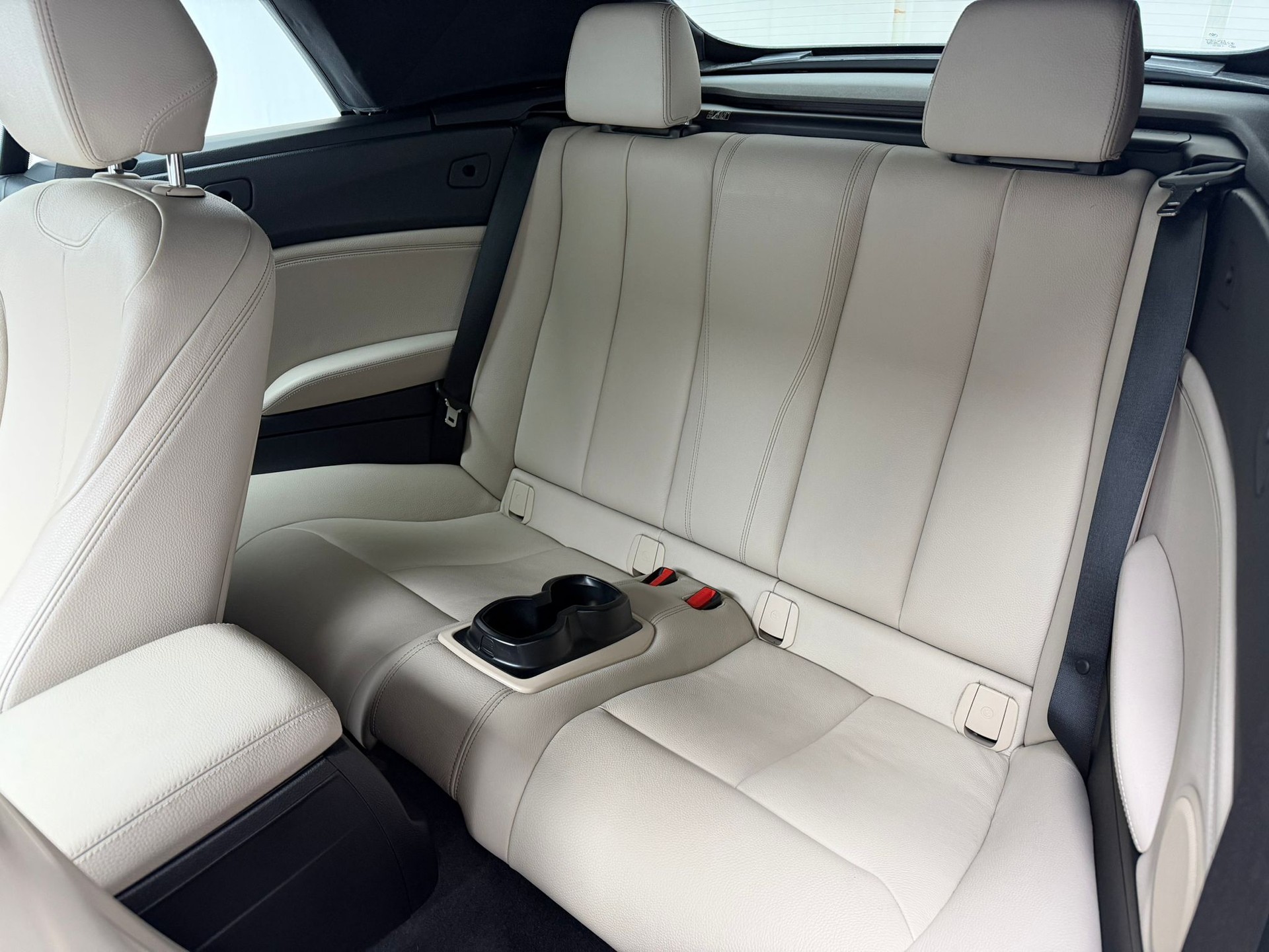 BMW 228i M Sport Steptronic-image-16