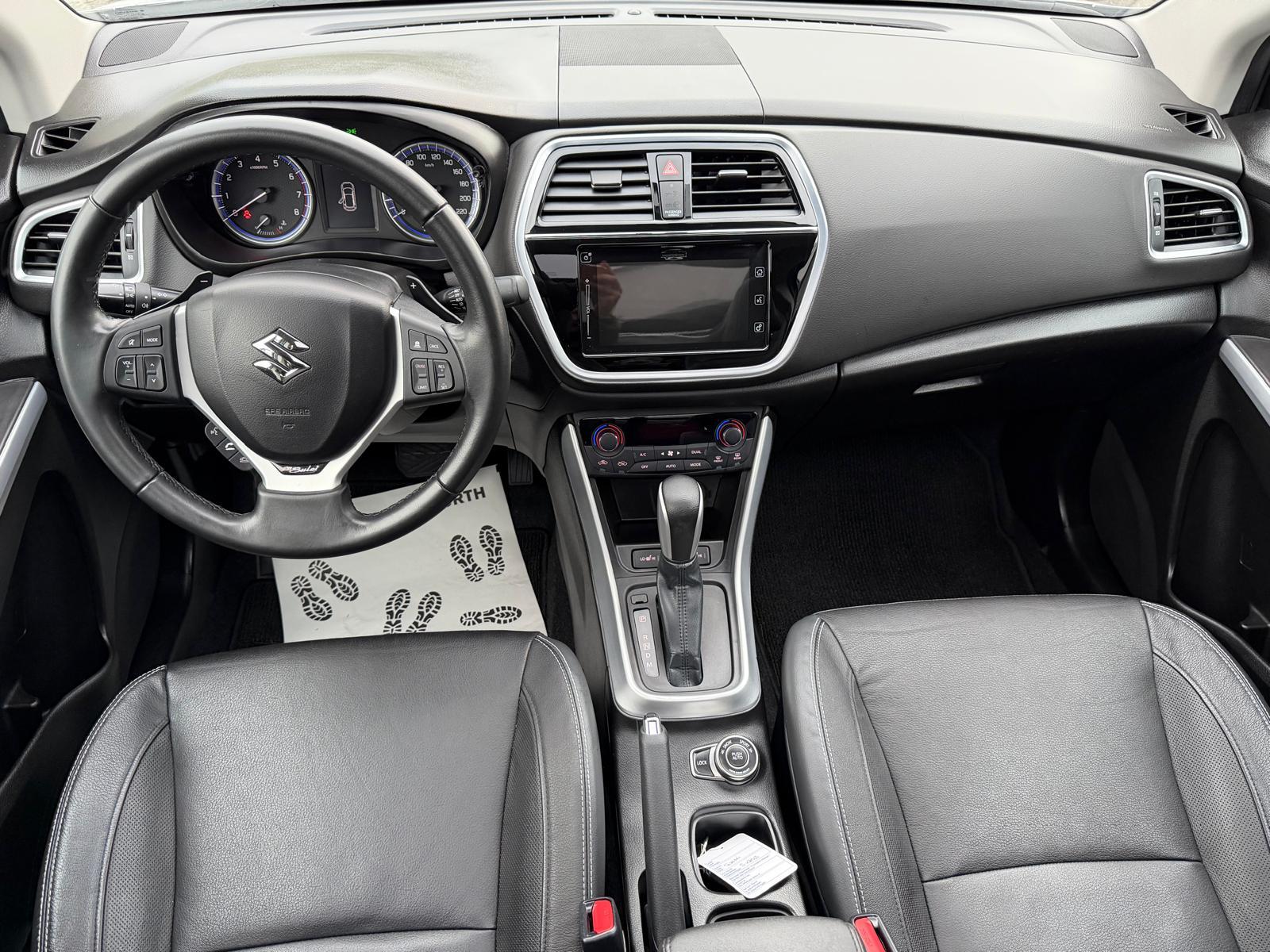 SUZUKI SX4 S-Cross 1.4 T Piz Sulai Top Hybrid 4x4-image-9