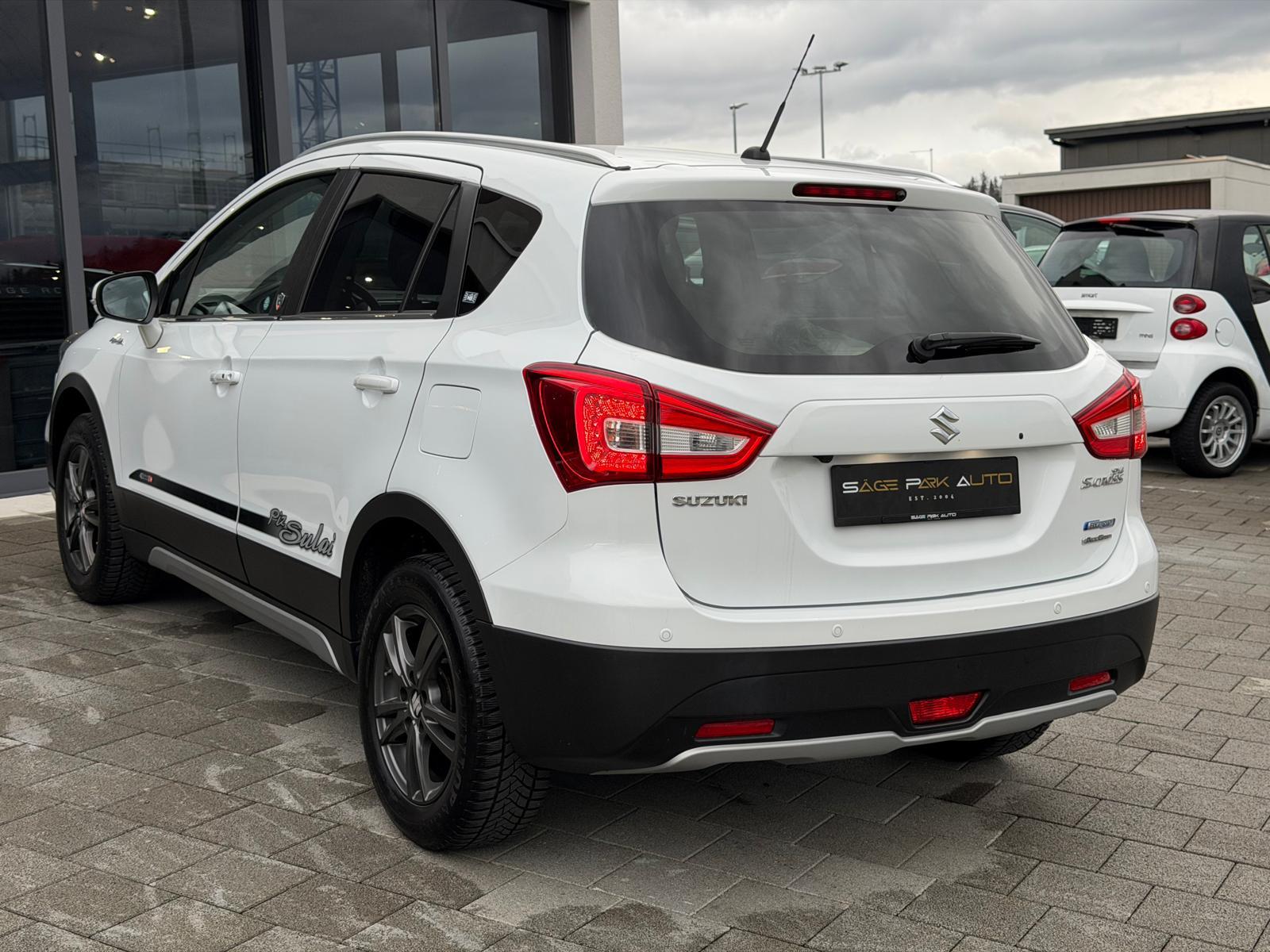 SUZUKI SX4 S-Cross 1.4 T Piz Sulai Top Hybrid 4x4-image-4