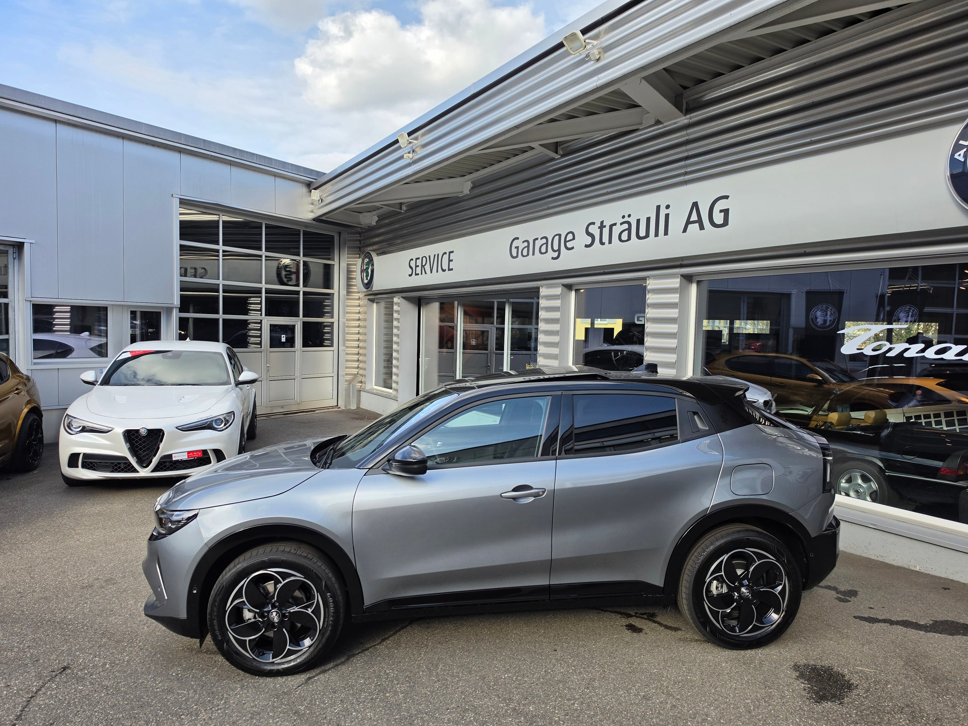 ALFA ROMEO Junior 1.2 Hybrid 145 PS Q4-image-9