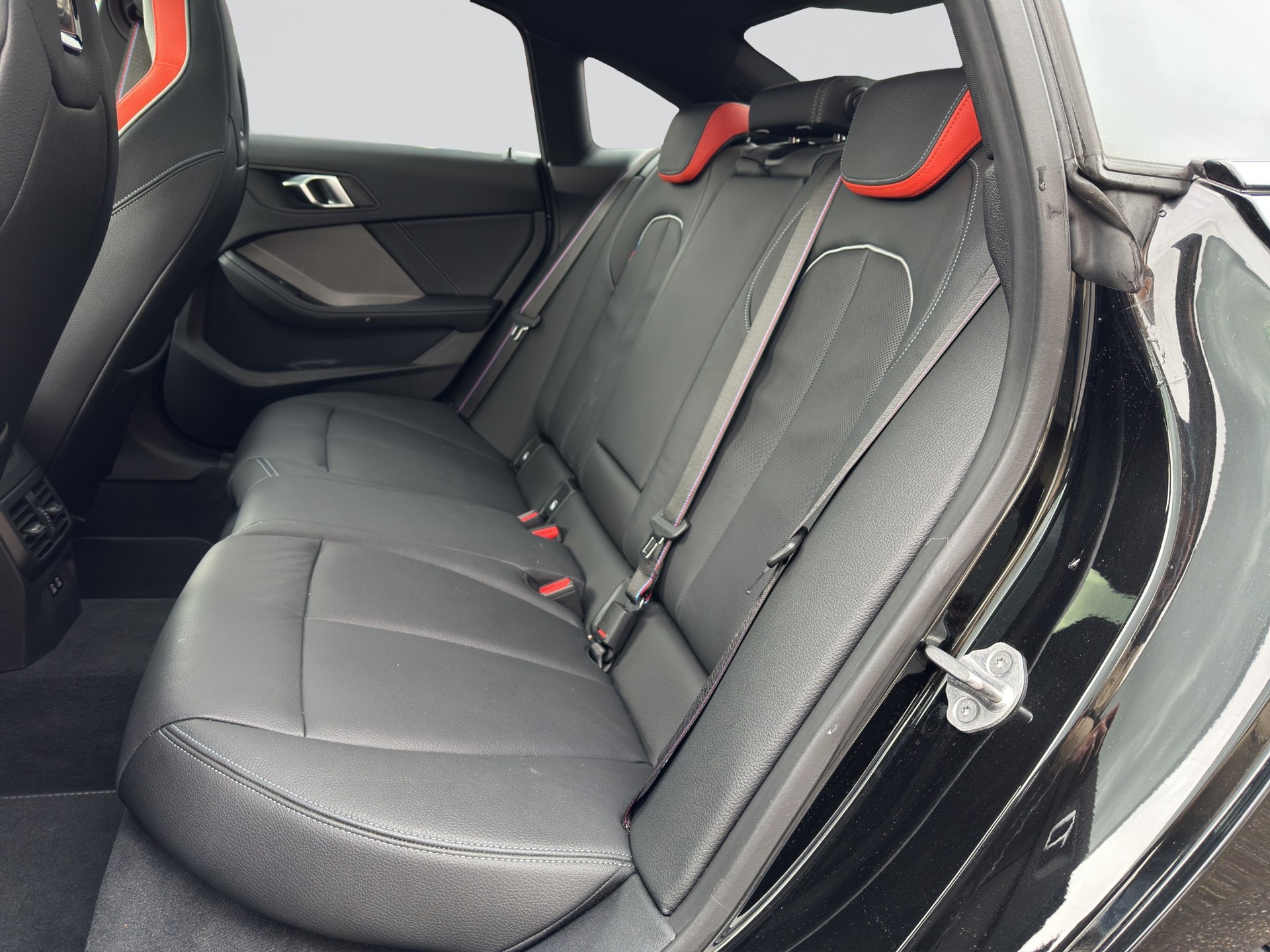 BMW 220i Gran Coupé M Sport Pro Edition Shadow Line Steptronic-image-7
