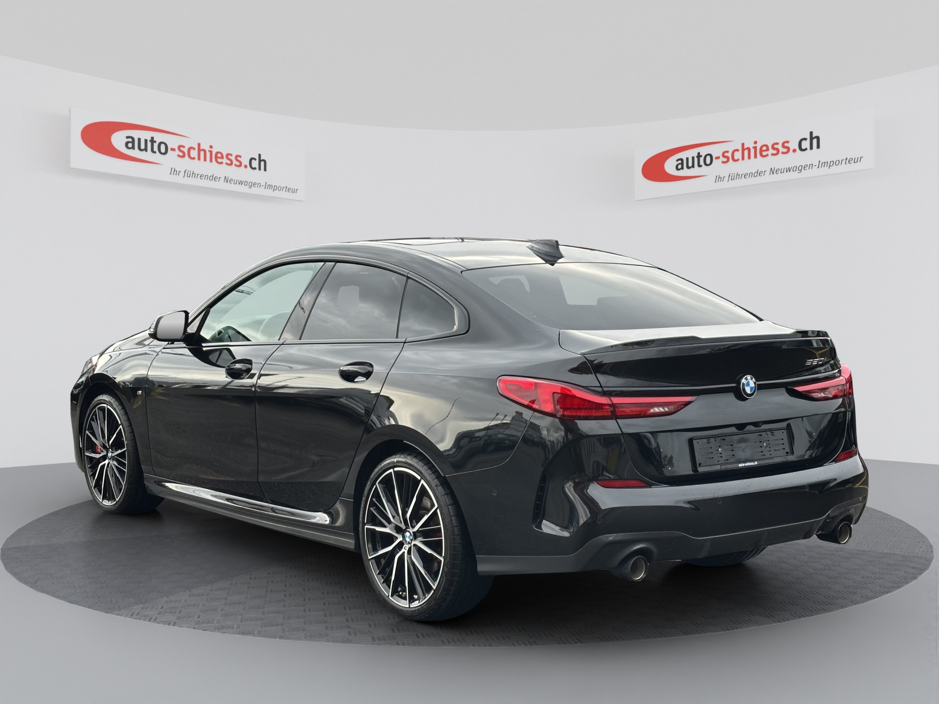 BMW 220i Gran Coupé M Sport Pro Edition Shadow Line Steptronic-image-2