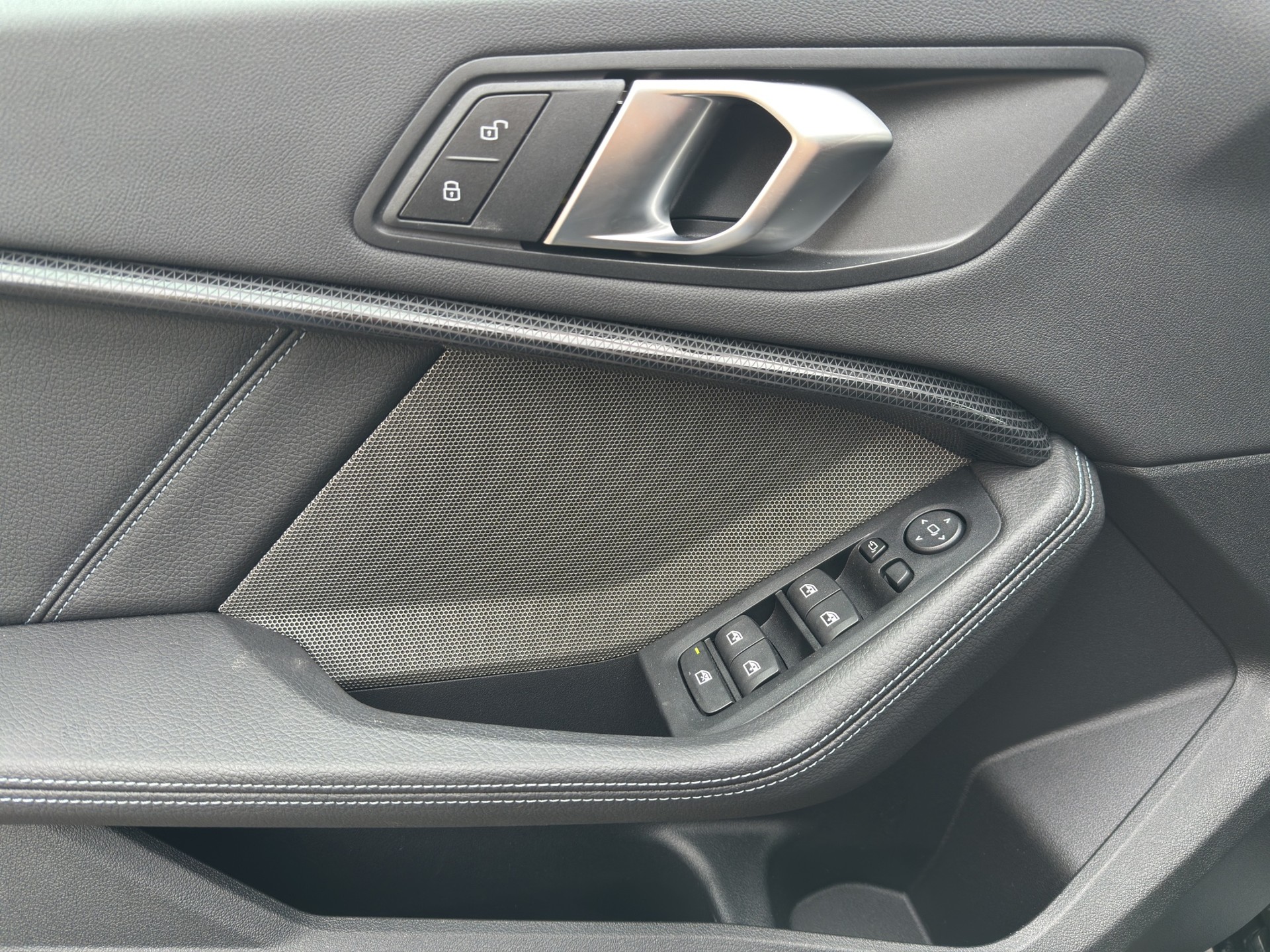BMW 220i Gran Coupé M Sport Pro Edition Shadow Line Steptronic-image-8