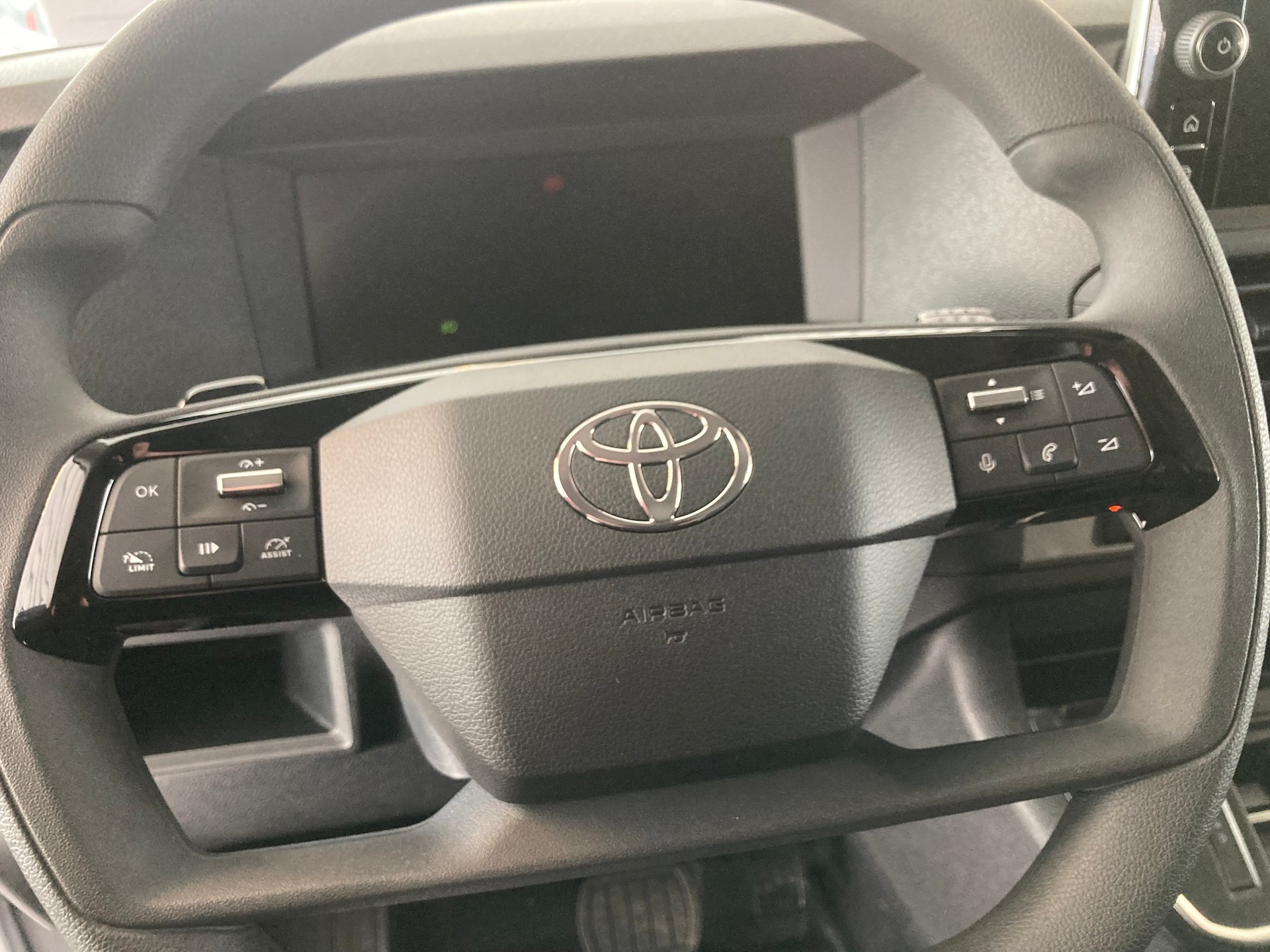 TOYOTA Proace EV 75kWh Long Advanced-image-9