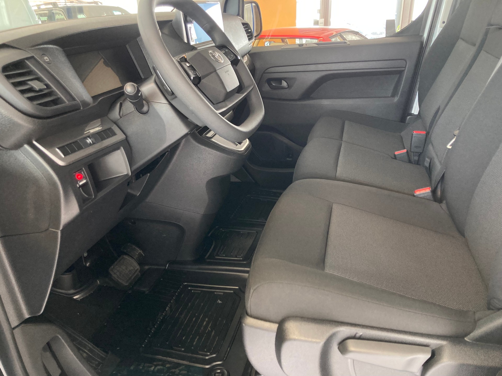 TOYOTA Proace EV 75kWh Long Advanced-image-10