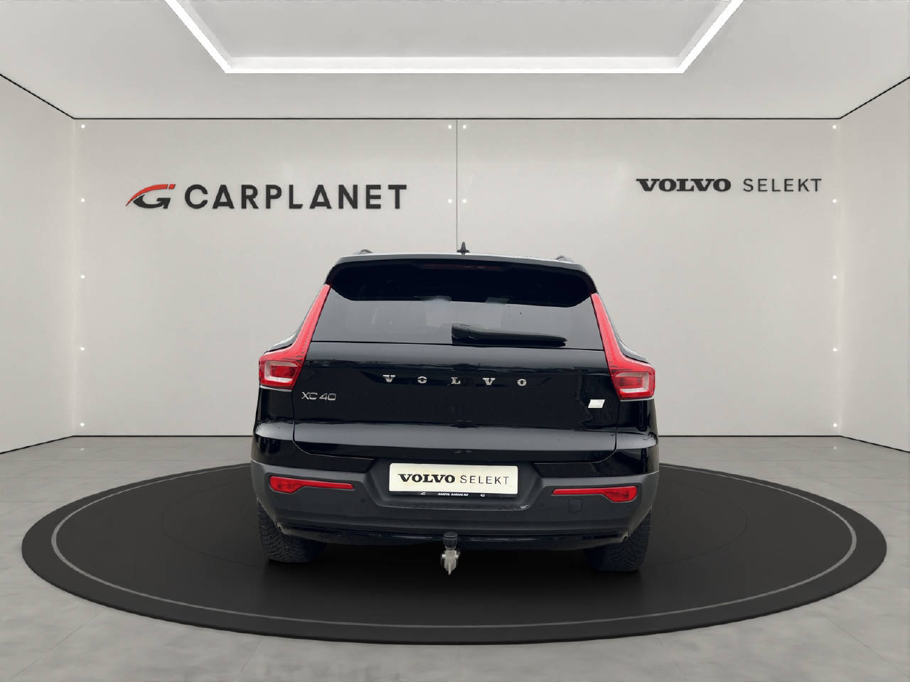 VOLVO XC40 1.5 T5 PiH R-Design-image-7