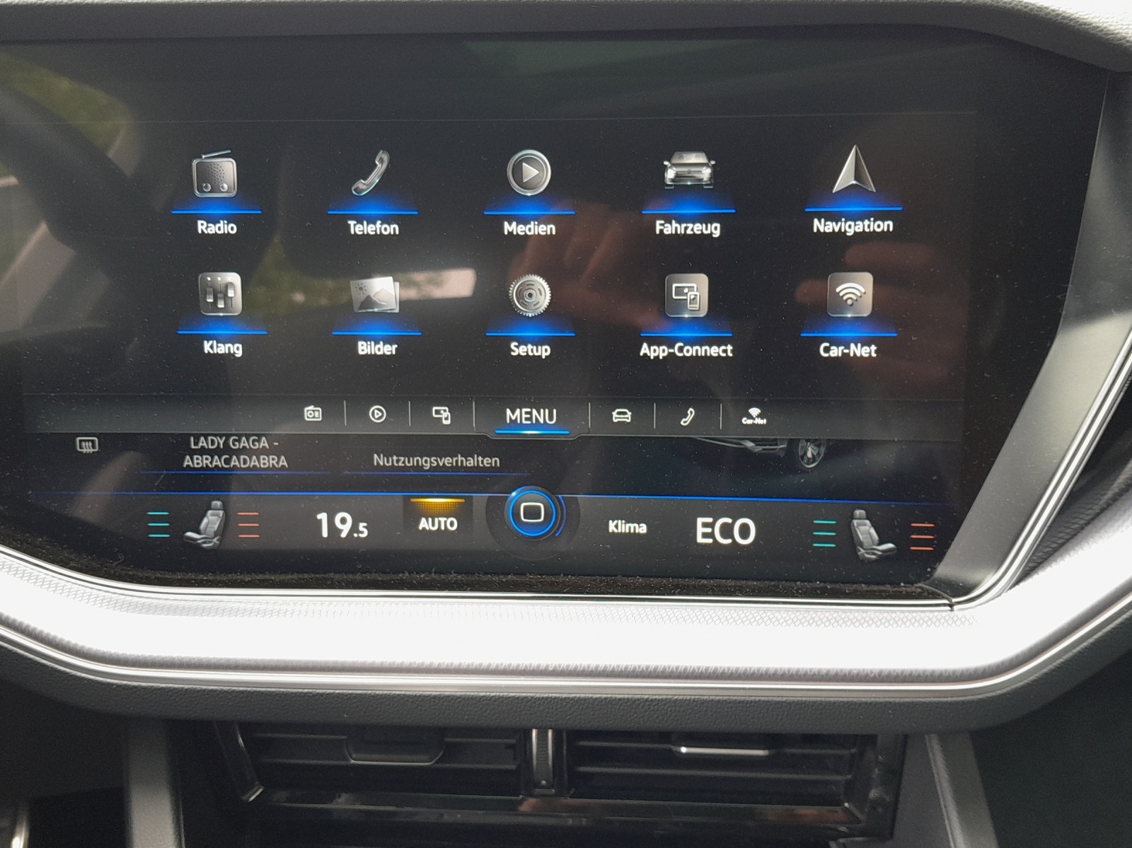 VW Touareg 3.0 TSI eHybrid R Tiptronic-image-10